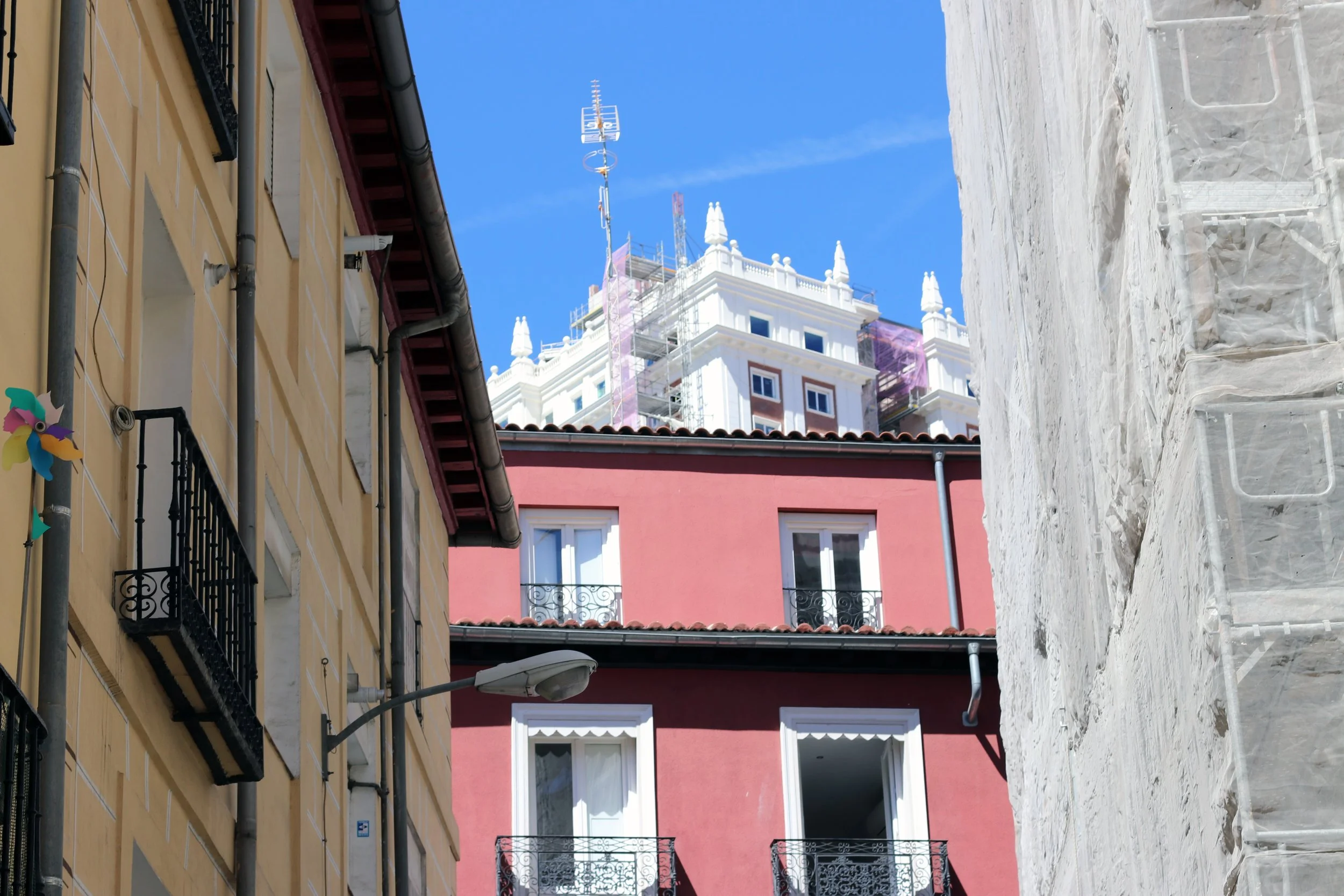 Madrid Apartment.jpg