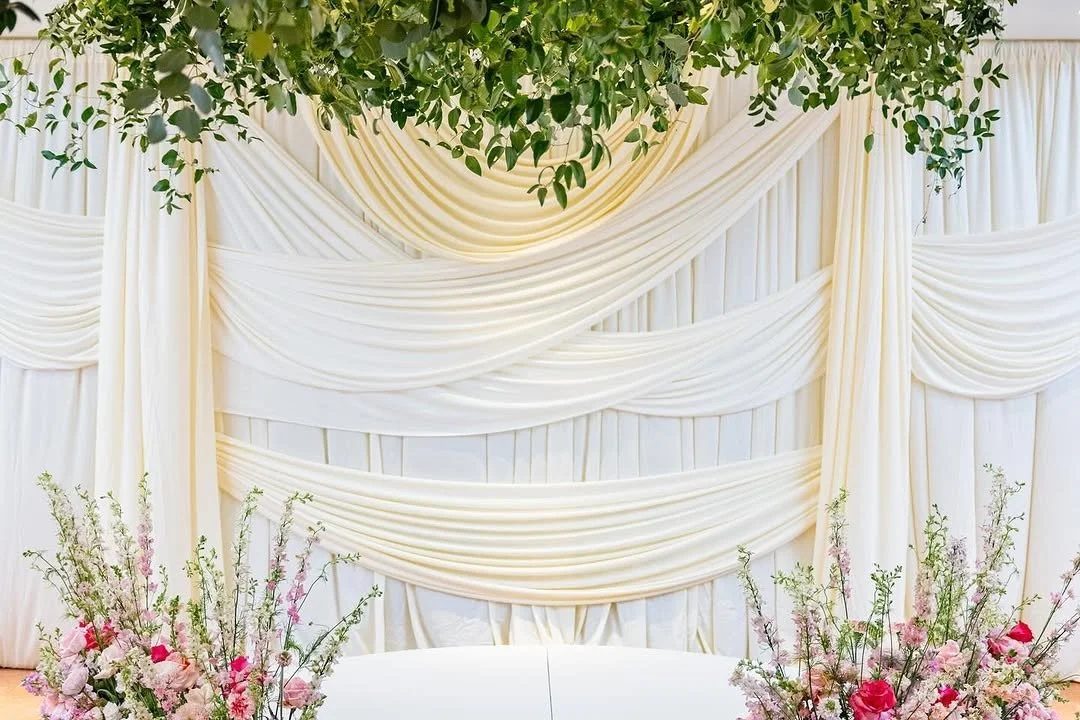 Trust Dalissa Sanchez to design an experience that’s timeless, elegant, and uniquely yours.