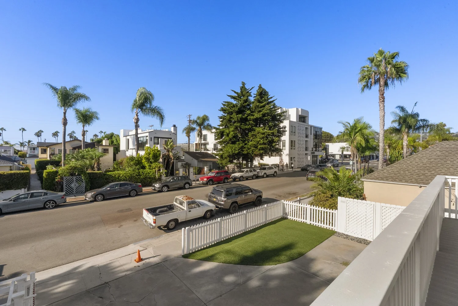 Balcony view over Nautilus St and the front lawn