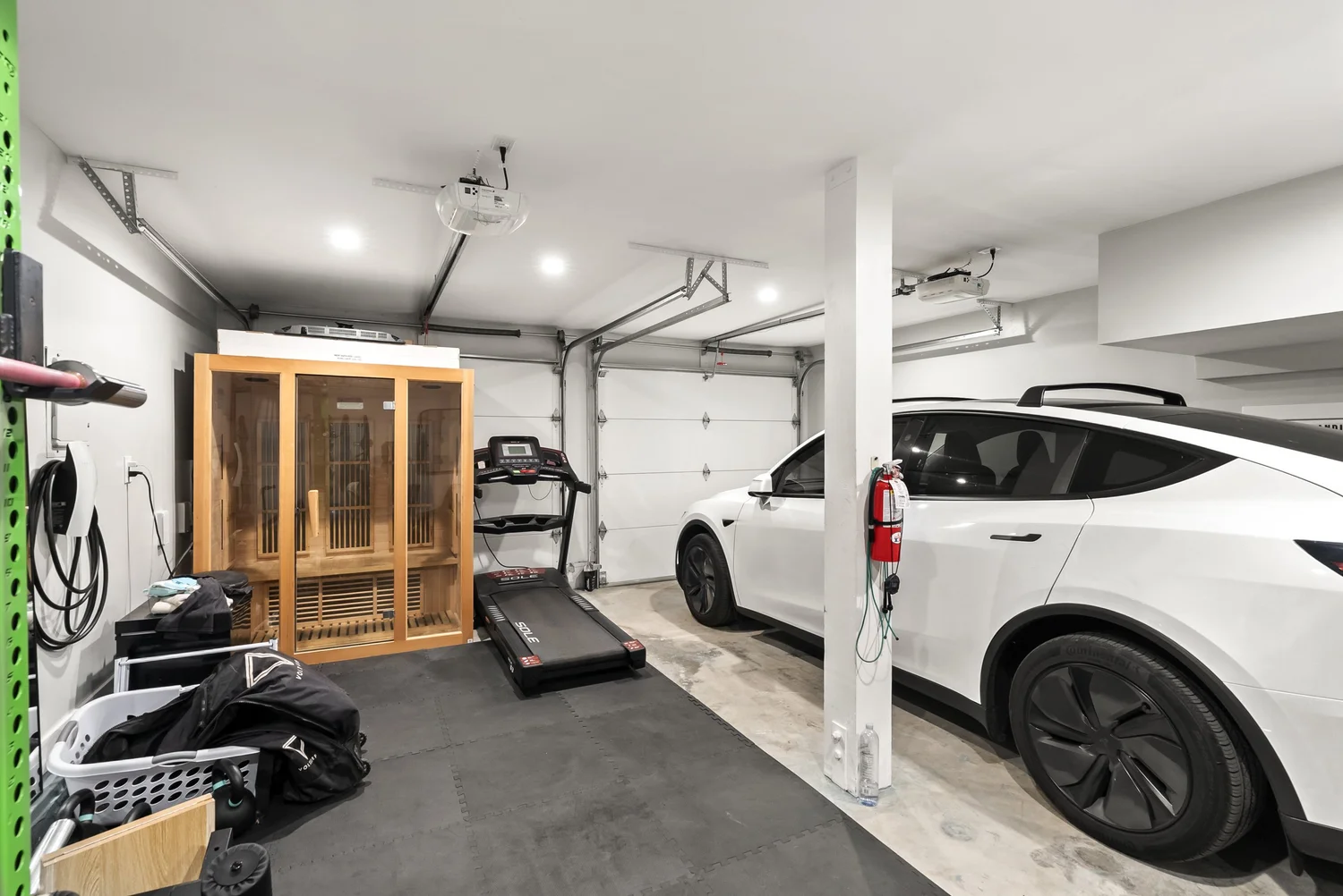 Garage with parking and home gym space