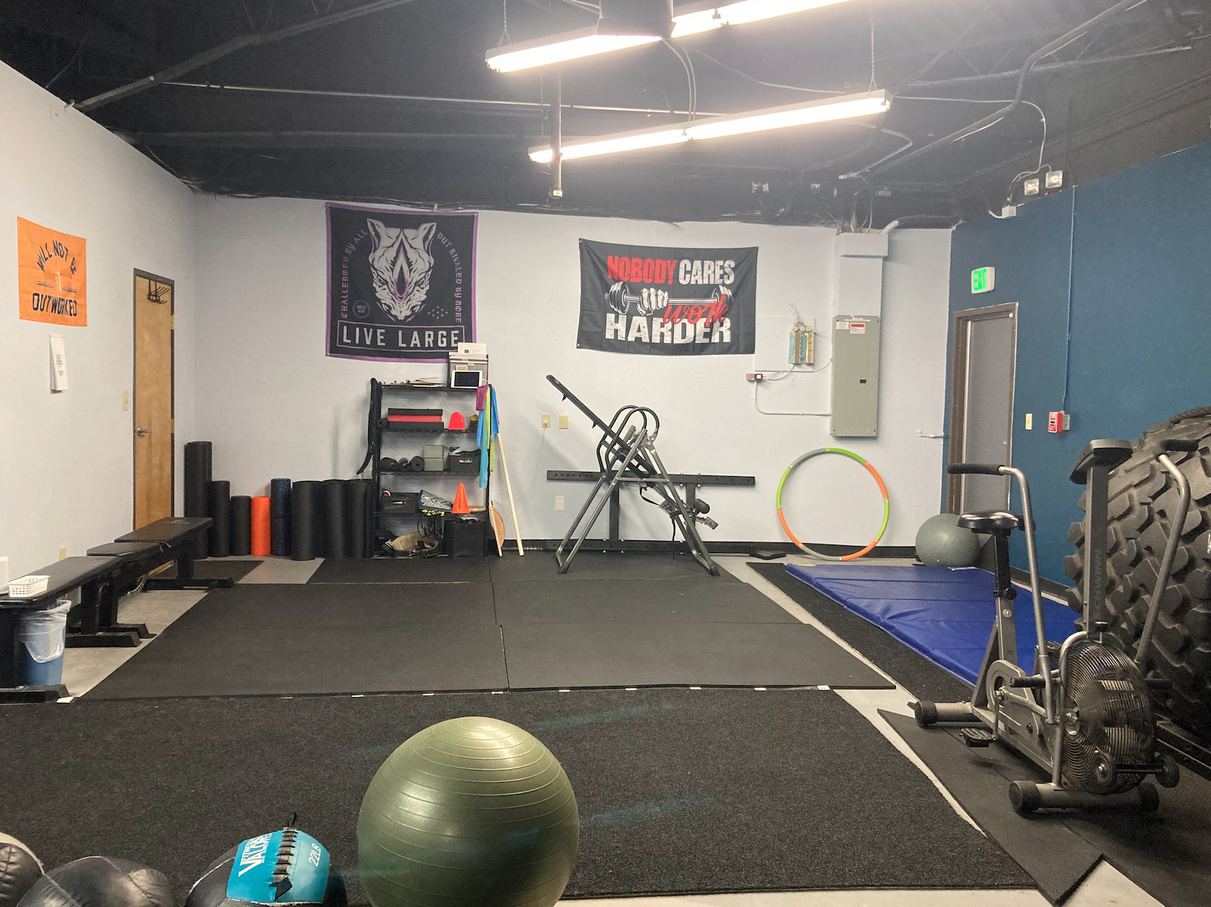 Screen Shot 2025-10-28 at 7.33.34 PM.png