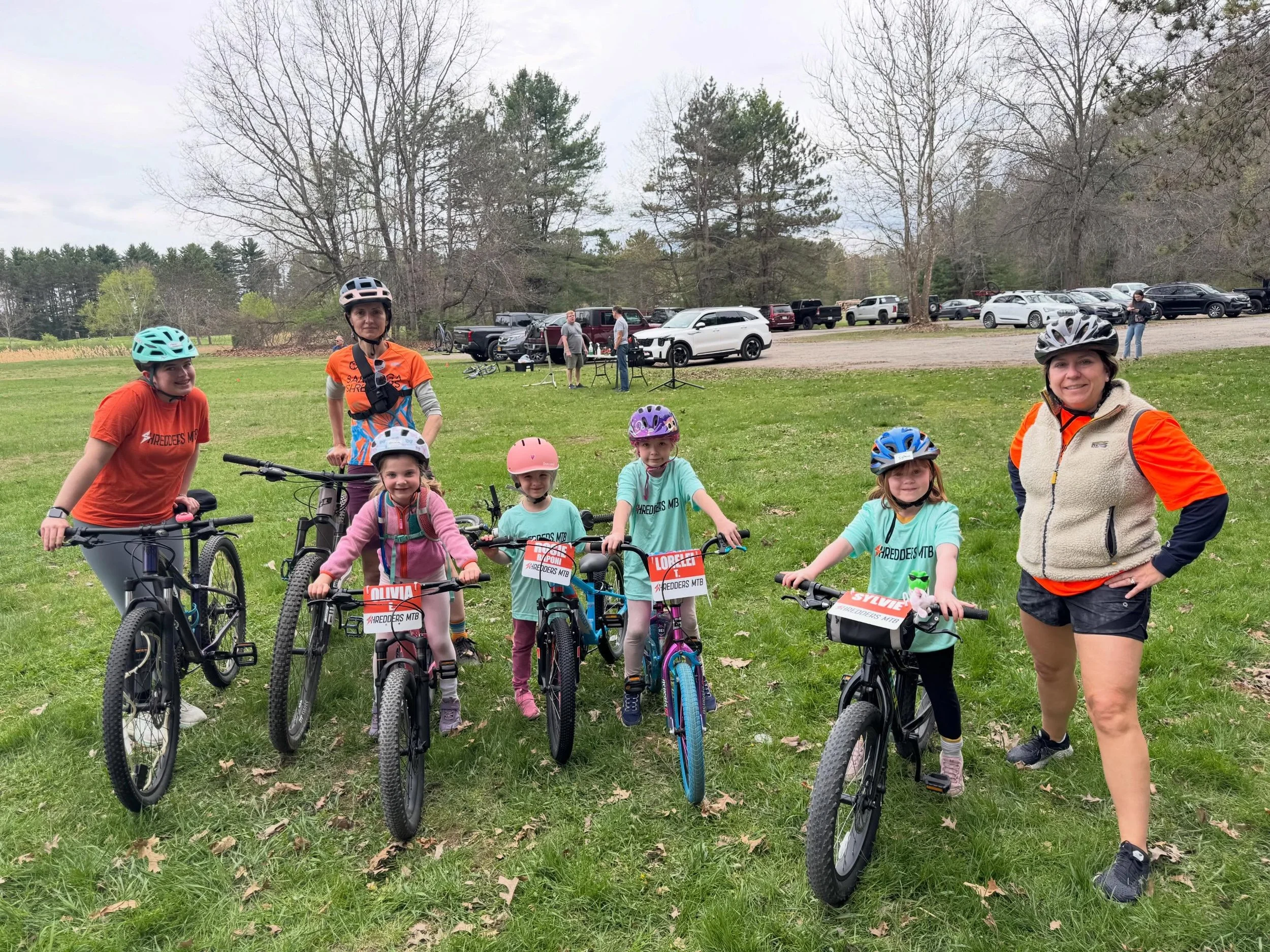 Mama bears! Thank you to the moms that parent and coach our kiddos! You are the glue! Thank you for being you 🫶🏻 
In celebration of Mother&rsquo;s Day, we are excited to announce that we will be offering 2 sessions of &lsquo;Moms on Bikes&rsquo; - 