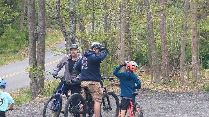 Welcome to the Shredders family!!!
Orange County Shredders is the FIFTH region in New York to join the fun of Shredders MTB - they kicked off their MTB program last week with 5 kids (ages 4-11) and this week, we are launching a bikes in schools progr