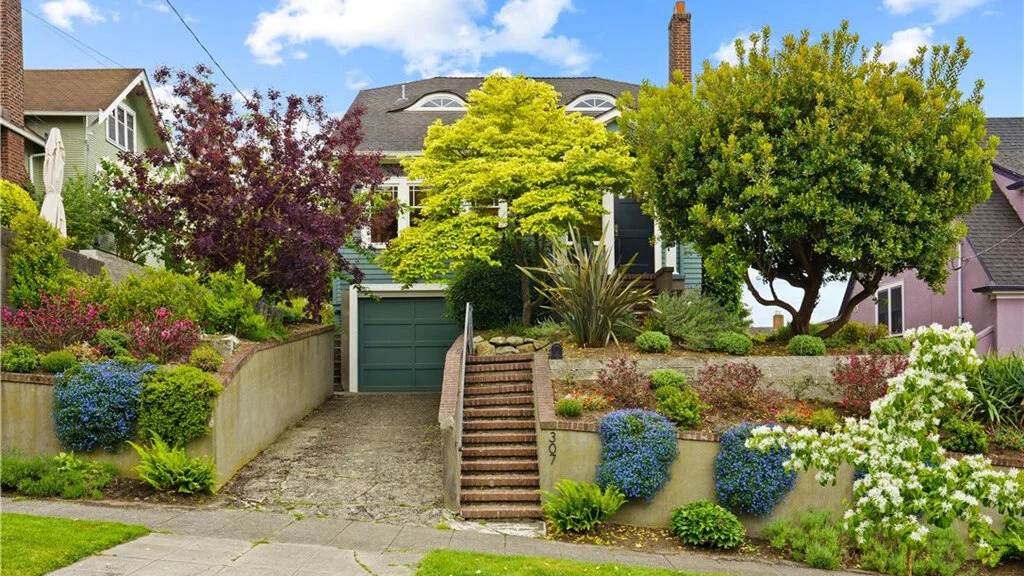 NEW TO MARKET: Phinney Ridge Craftsman