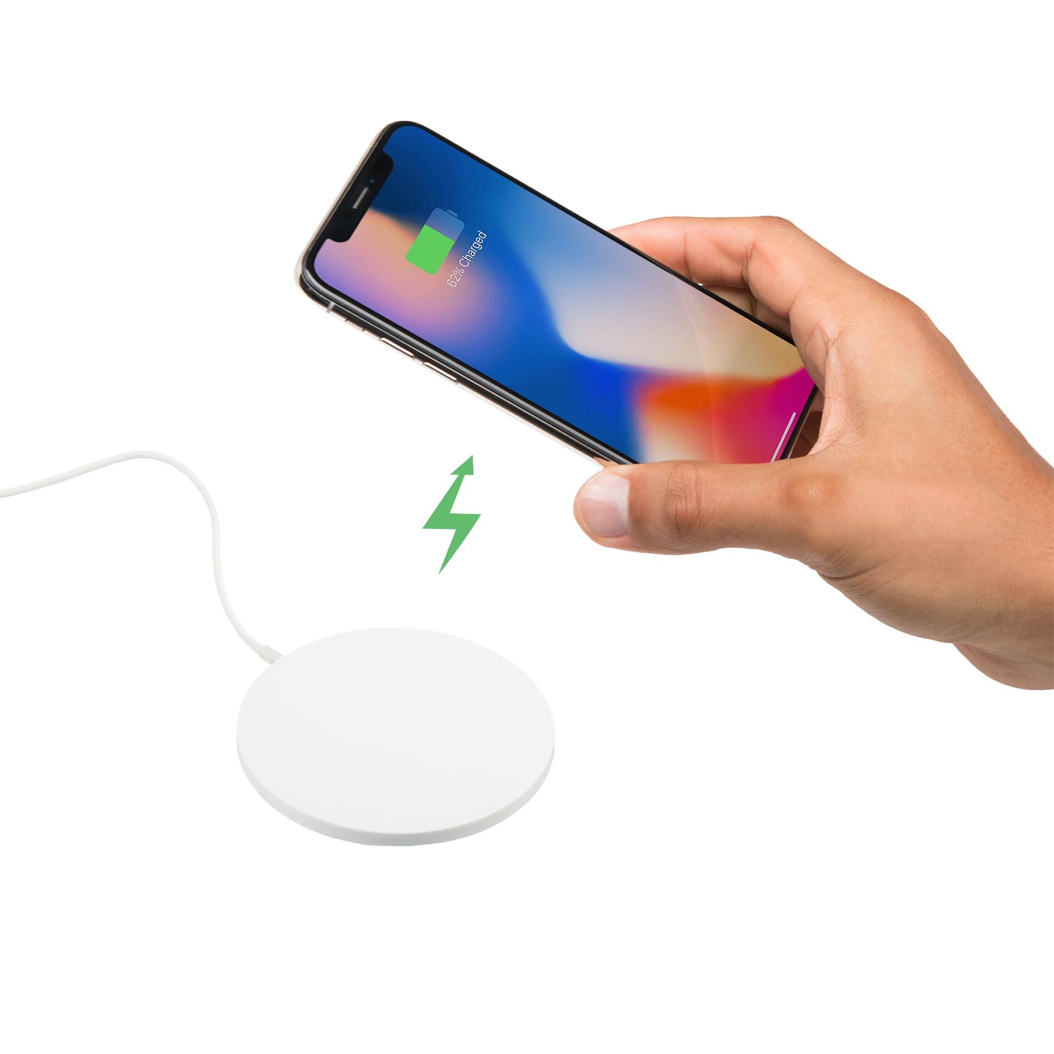 SM-2819WH_B_WIRELESS-CHARGING.jpg