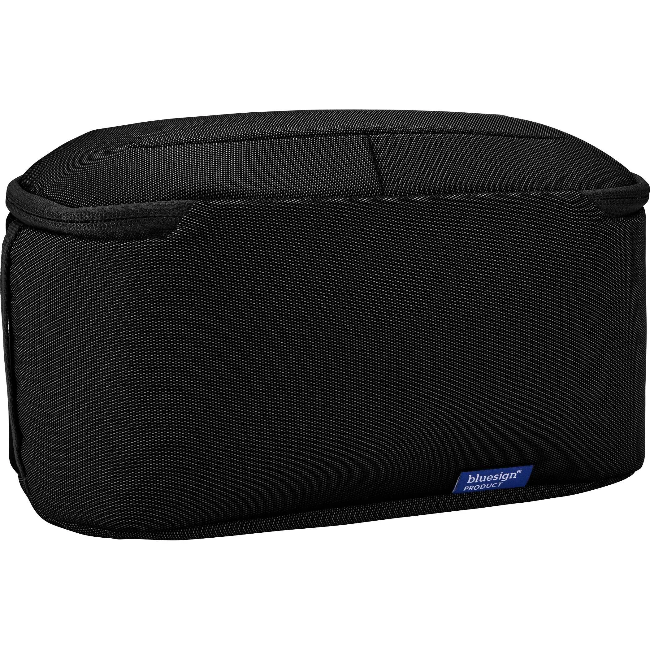 Side view of a black Thule Subterra 2 toiletry bag with a bluesign product label