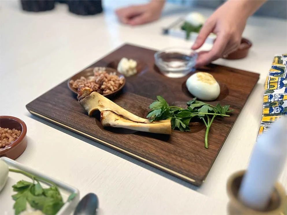 wooden-passover-seder-plate-judaica.jpg