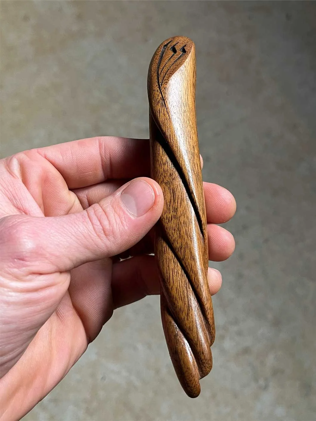 wooden-swirl-mezuzah-9.jpg