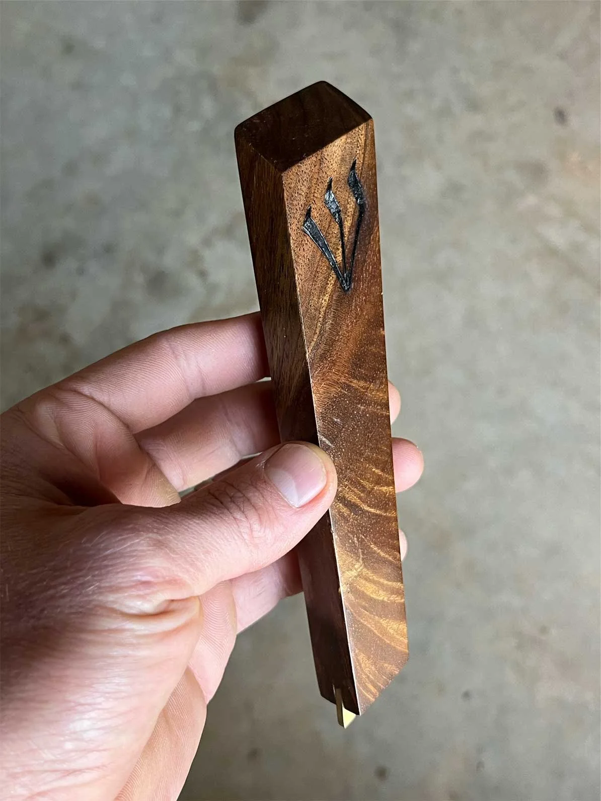 figured-walnut-mezuzah-2.jpg