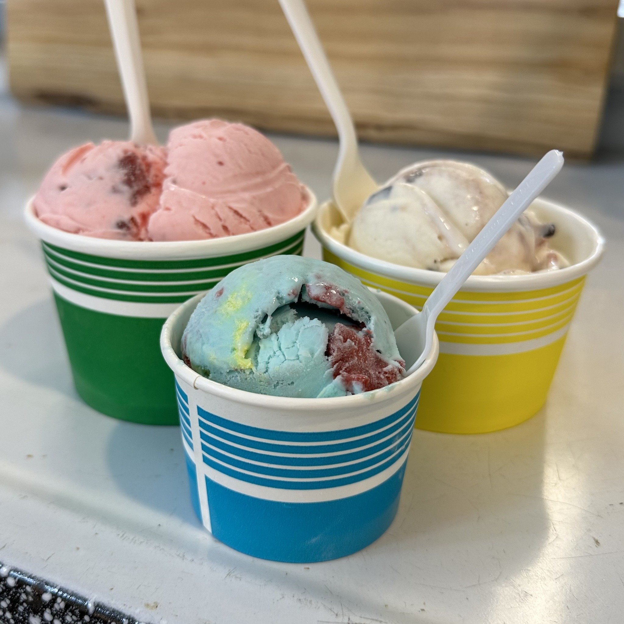 Celebrating the warmer temps with a great Saturday night ice cream special - 1/2 off ice cream from 4-8pm, today only! We proudly serve Guernsey - a locally owned and operated dairy company.  For our dairy sensitive friends, we carry their Vegan Blac