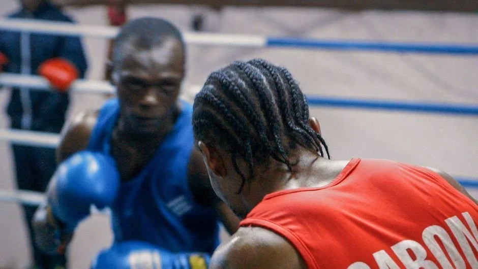 in honor of Gabonese Independence Day, we're highlighting 3 of the 8 films in our archive from the central african country. 

Boxing Libreville (2018) dir. Am&eacute;d&eacute;e Pac&ocirc;me Nkoulou 
Les Tam-tams se sont tus (1972) dir. Philippe Mory 