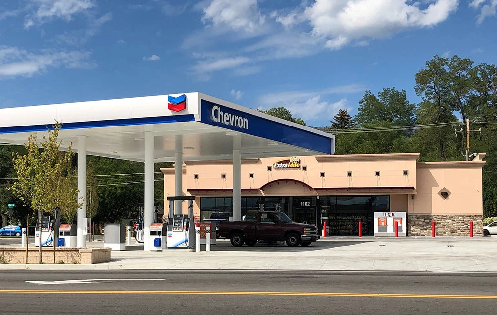 Does Carson's new store really go the Extramile?