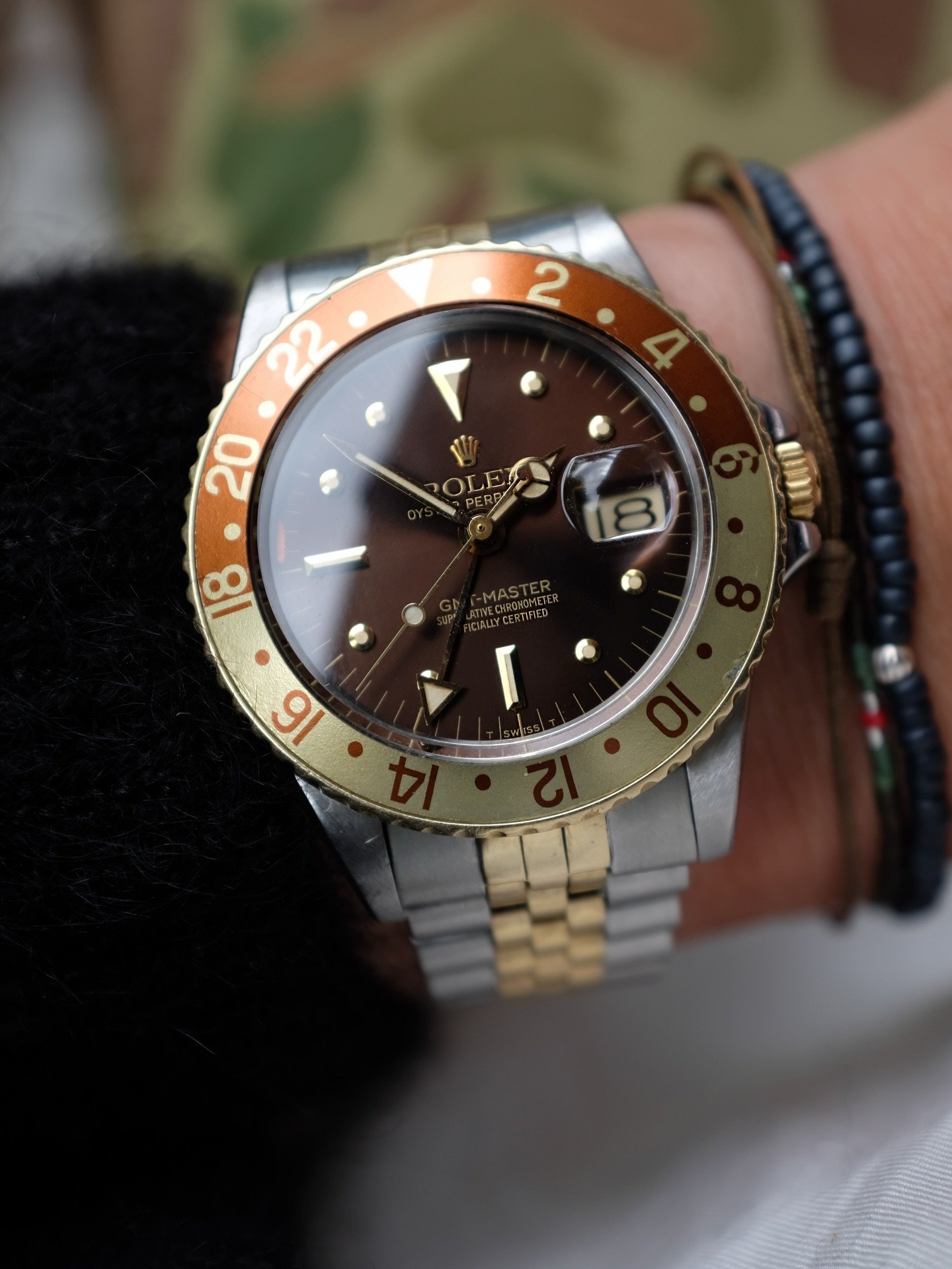 Vintage watch dealer or 70&rsquo;s adult film star?

-1979 Rolex GMT-Master 1675/3 &ldquo;Root Beer&rdquo;