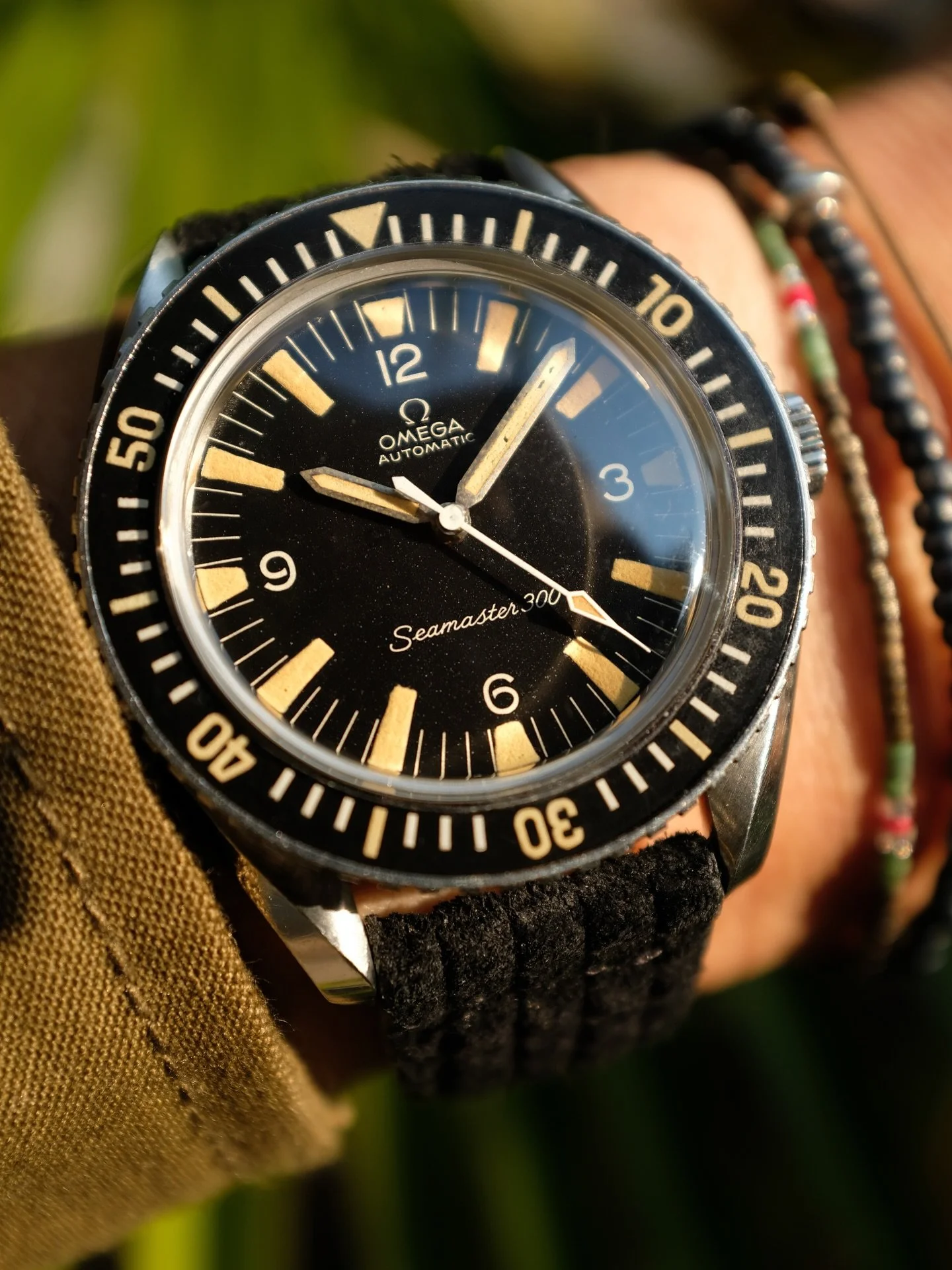 This watch definitely has main character energy. 

-1966 Omega Seamaster 300 165.024