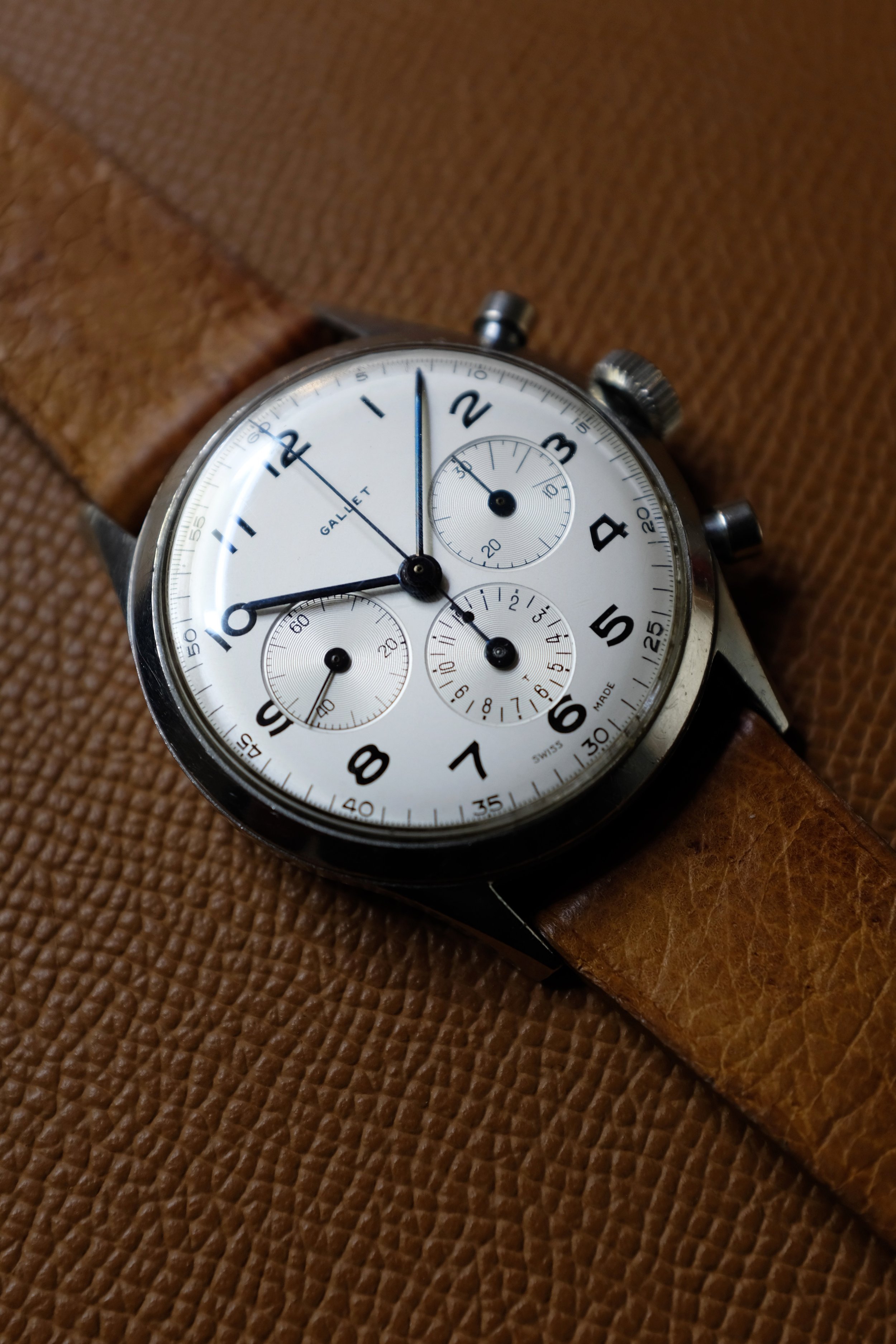 1960s Gallet MultiChron 12 "Snow White" EP40