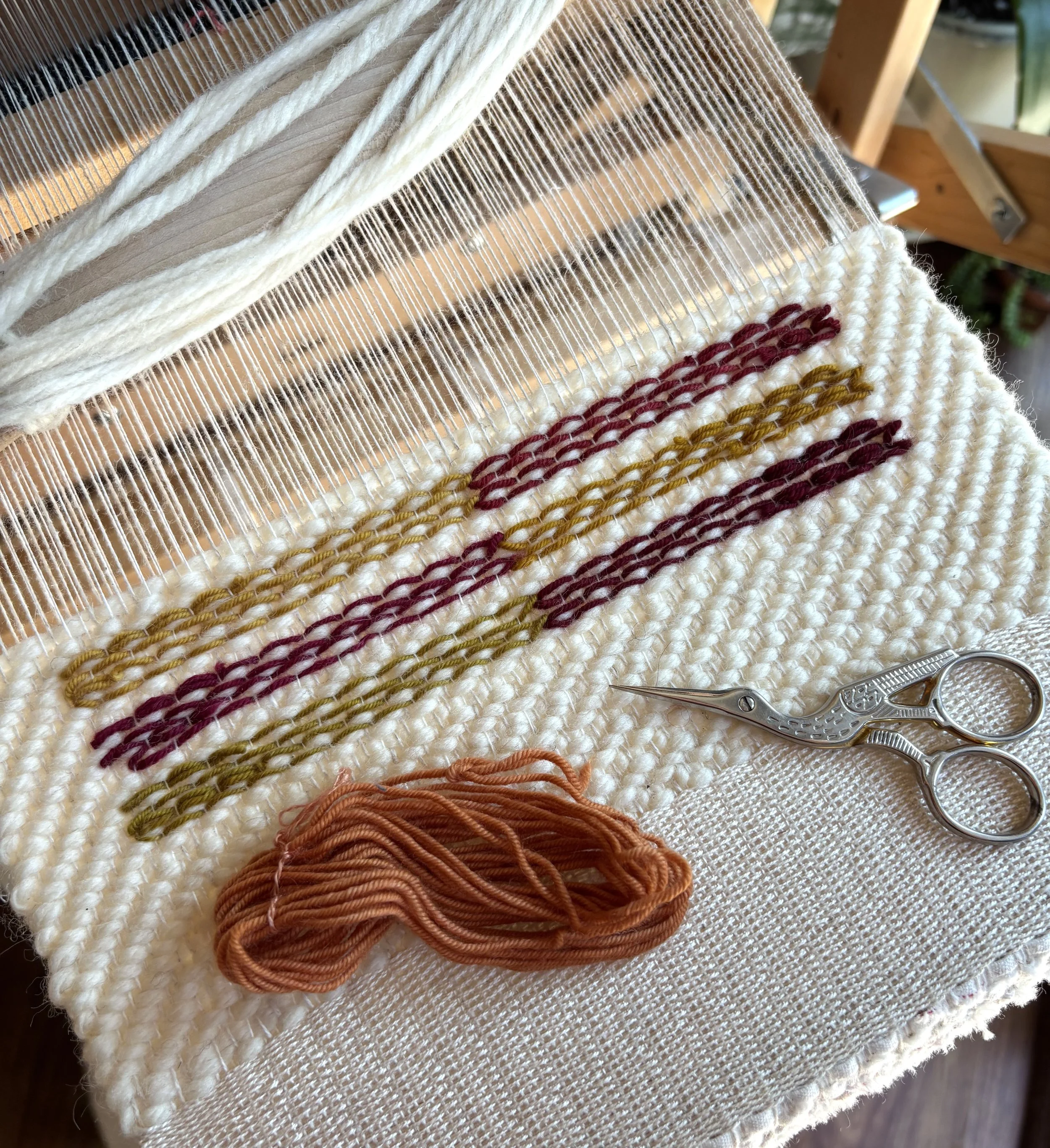 Weaving with Naturally Dyed Yarn - Atelier Reno.5.jpg