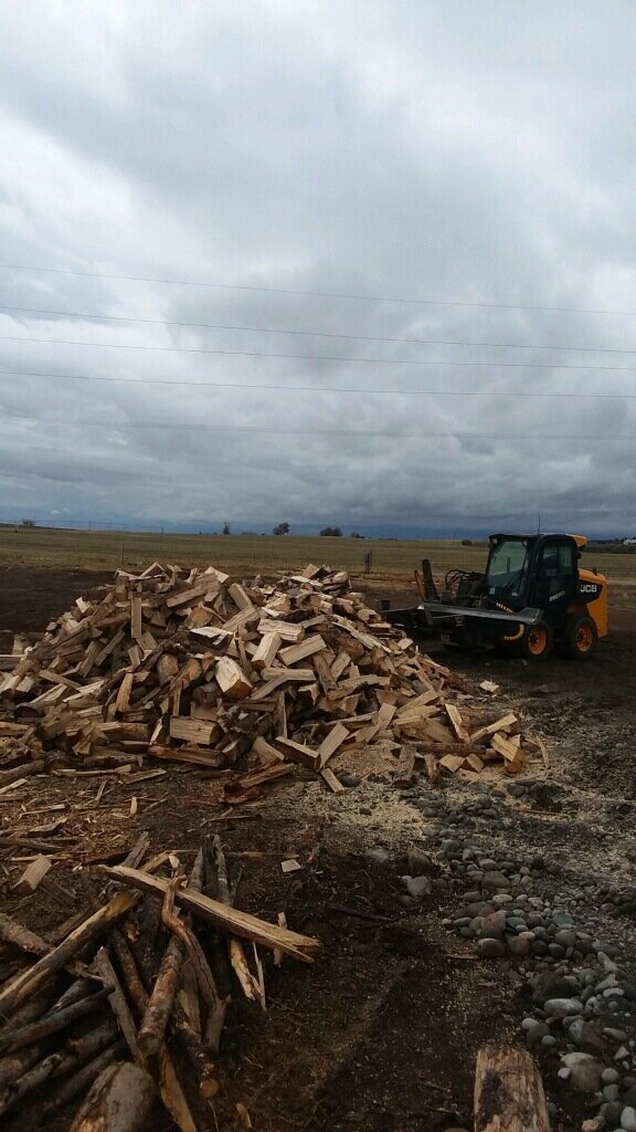   Firewood   We can deliver cords of firewood for residential and commercial clients, as well as bundles, even for overnight campouts!   Learn More  