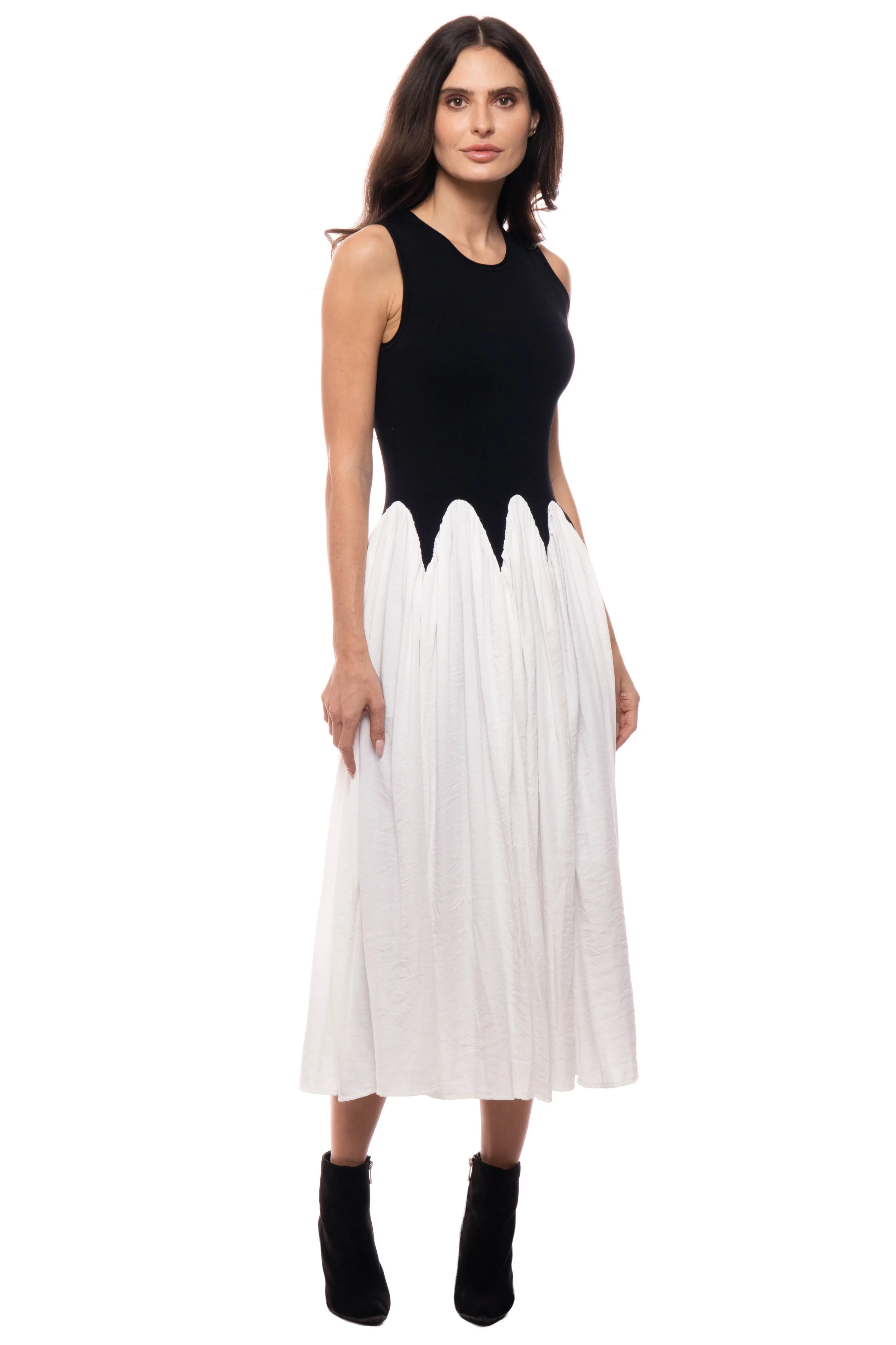 NEW! Chic Black & White Two-Tone Dress