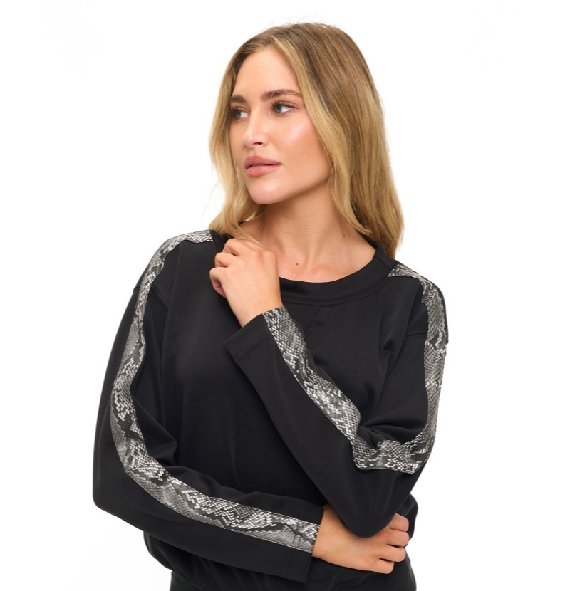 NEW! Snake Trim Pant Set