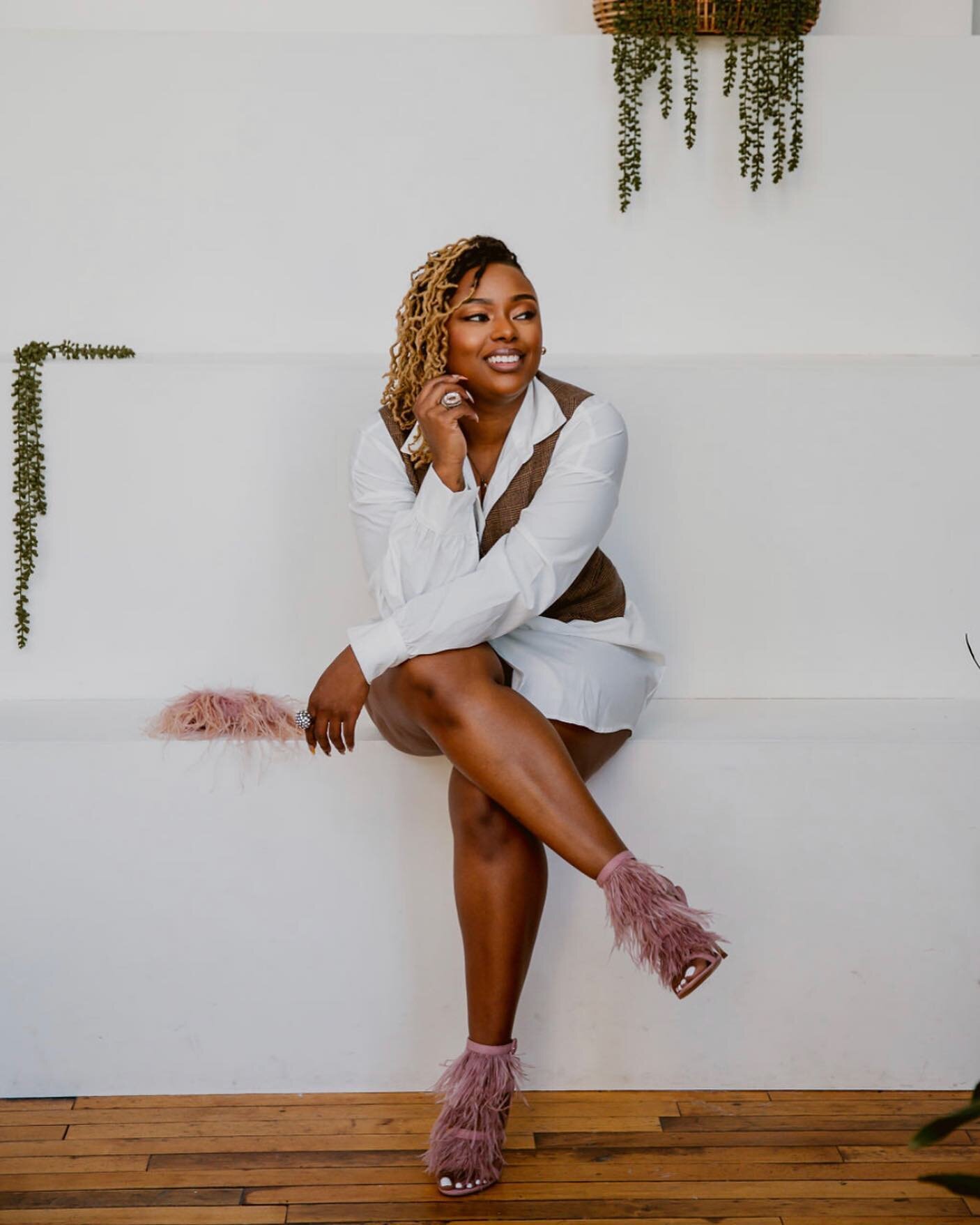 I had my first of many 5-figure months last month. I still can&rsquo;t believe it. 

I had some lessons last month though. My biggest lesson was a reminder to let God be God. He gave me the gift, it&rsquo;s my job to share it and not worry about the 