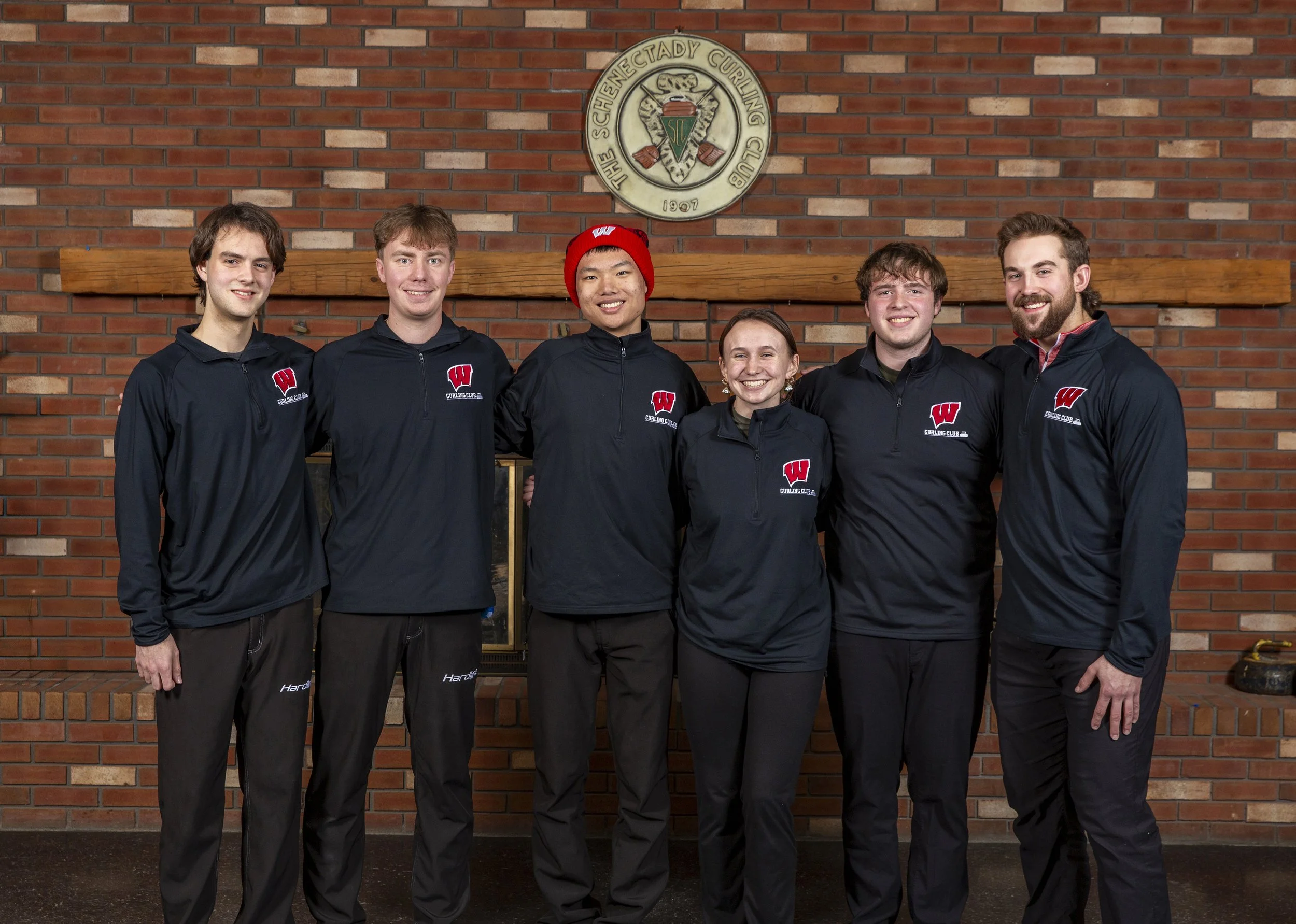 COLLEGE NATIONALS CROWN GOES TO CURLERS FROM UNIVERSITY OF WISCONSIN-MADISON 