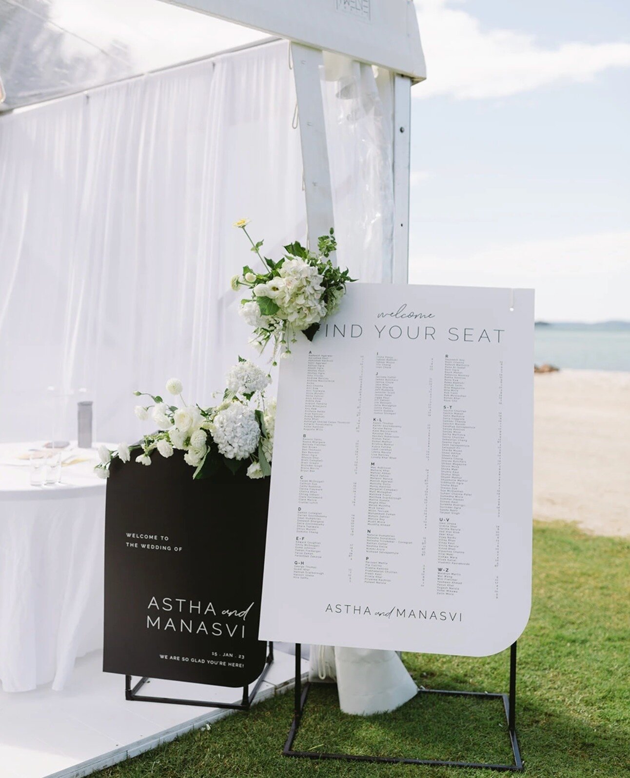 BLACK &amp; WHITE FOREVER BABY 🖤🤍🥂⁠
⁠
Another stunning wedding from the team at @ohsuchstyle x⁠
⁠
Welcome Sign &amp; Seating Plan combo, opposed rounded/square corner style onto 3mm D-Board, with holes drilled for attaching to those epic black fra