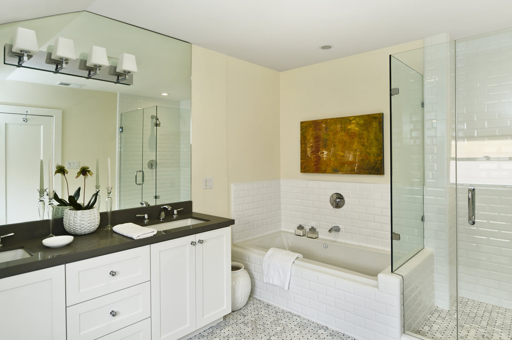 10-master+bath+2.jpg