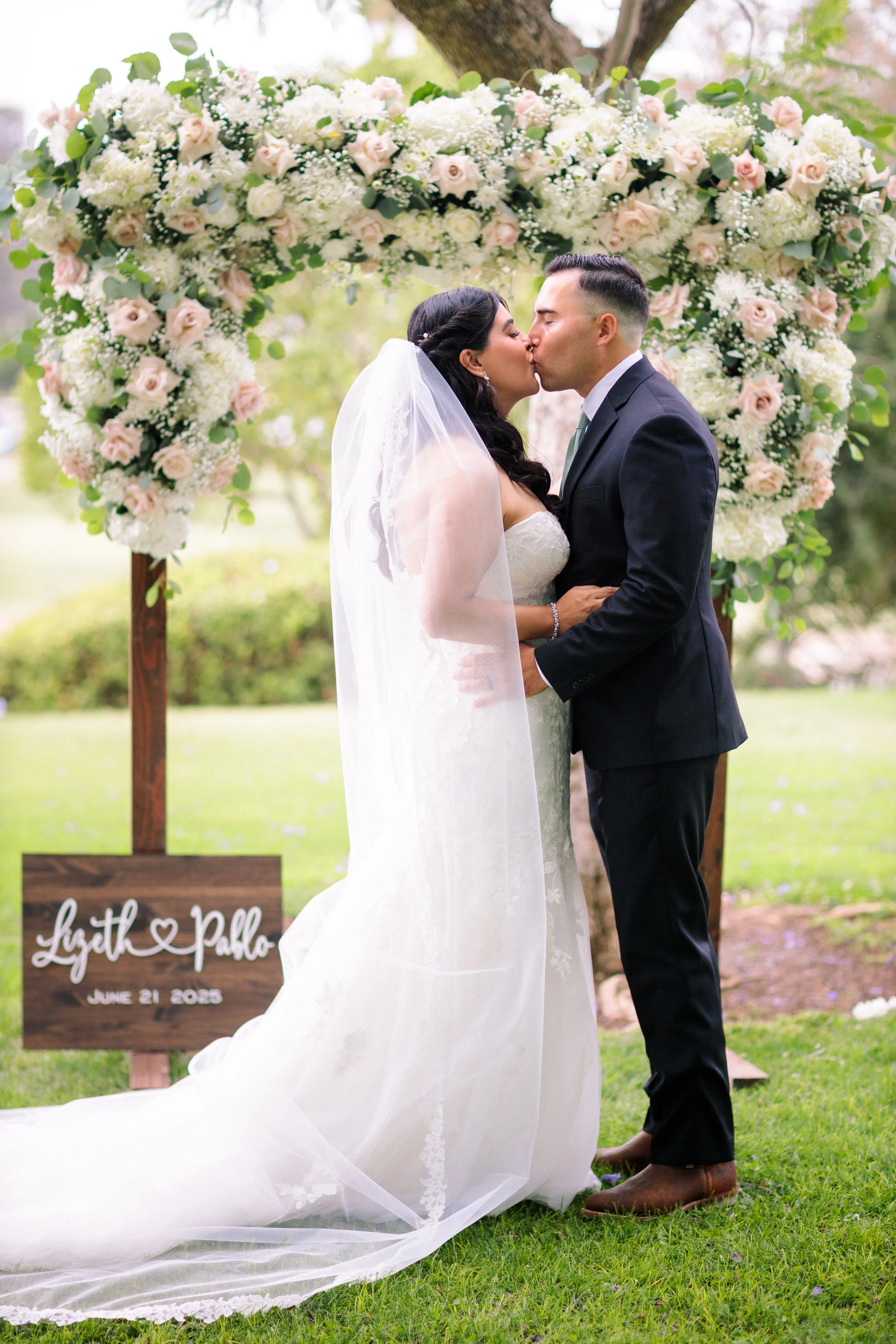 2025-06-21 Liz and Pablo get Married-54.jpg