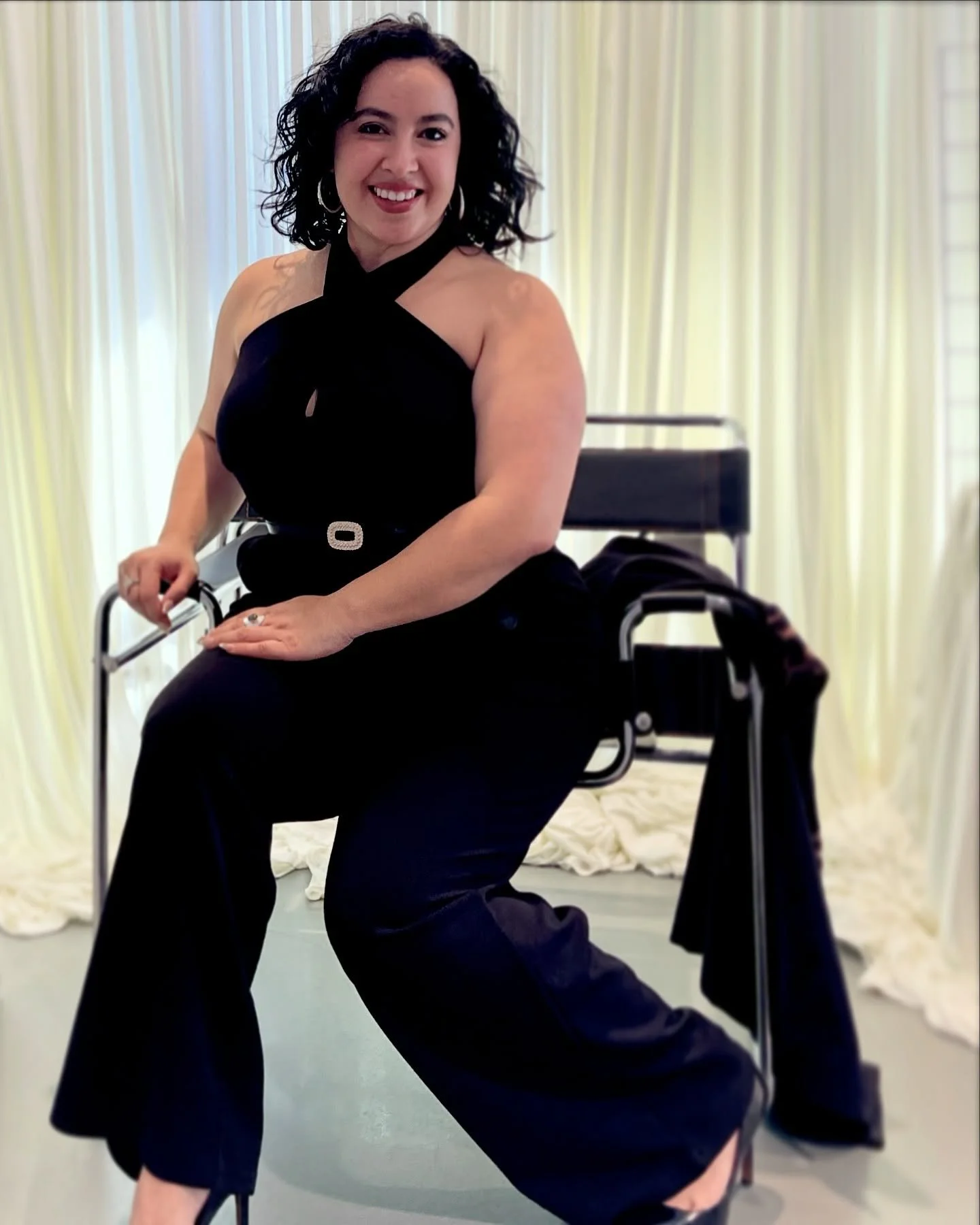 Hey hey, friends!

It&rsquo;s been a minute since I&rsquo;ve done a #FridayIntroduction, so let&rsquo;s fix that real quick!

I&rsquo;m Victoria &mdash; your girl for all live events, ready to add an extra wow factor to your next event with personali