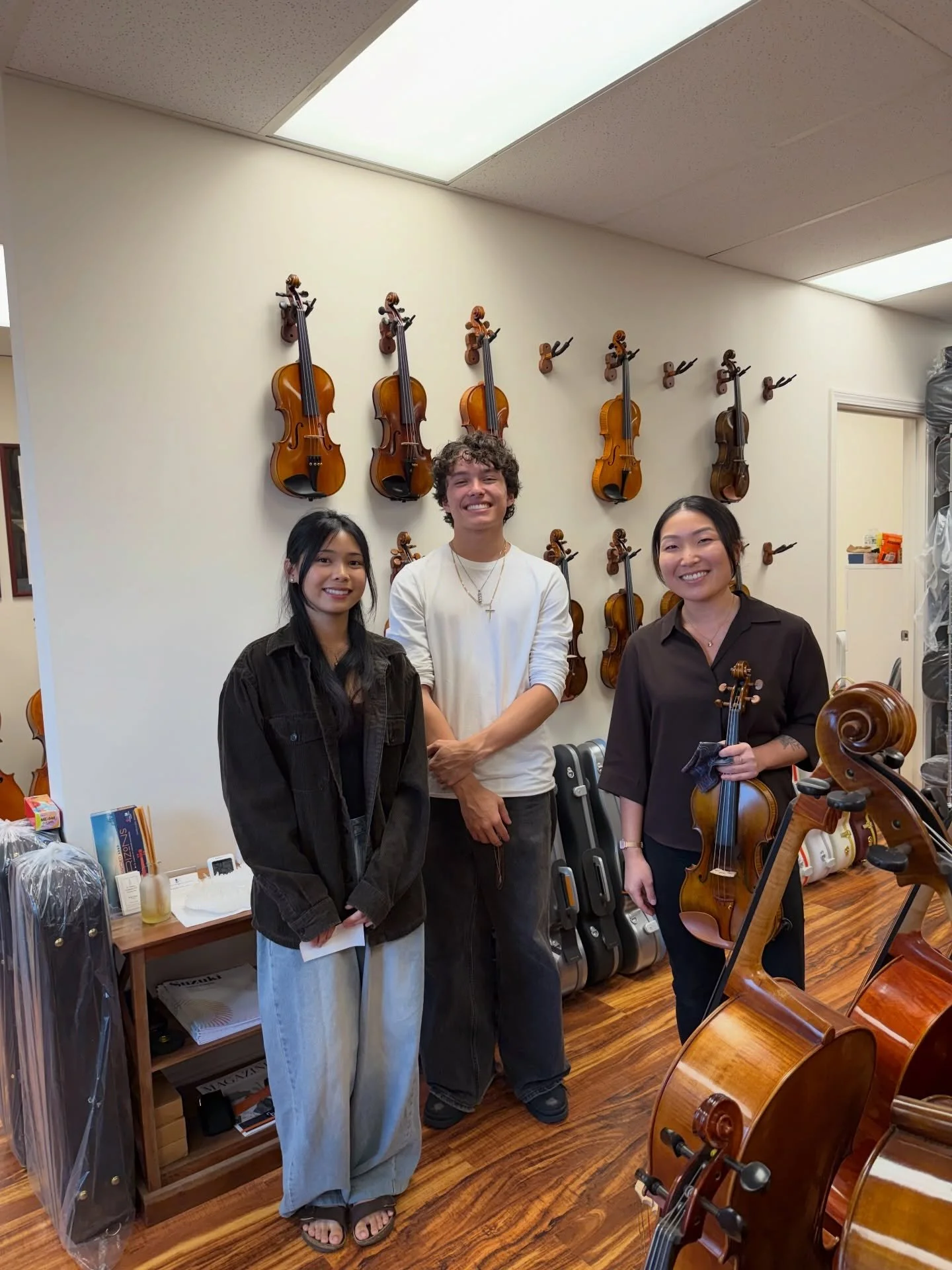 Some incredible violin gatherings over the past few days&mdash;so much music, energy, and inspiration 🎻🔥

#hawaiibusiness
#oahulife
#supportlocalhi
#youngmusician
#violinshop