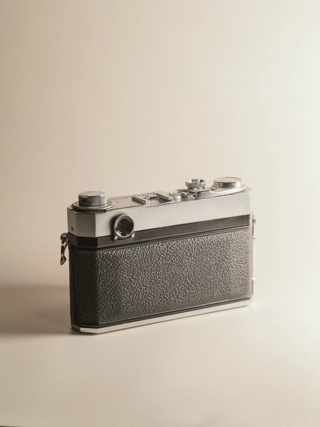 20260608_RefurbishedFilmCameras_By@LeviCalebAllan_081.jpg