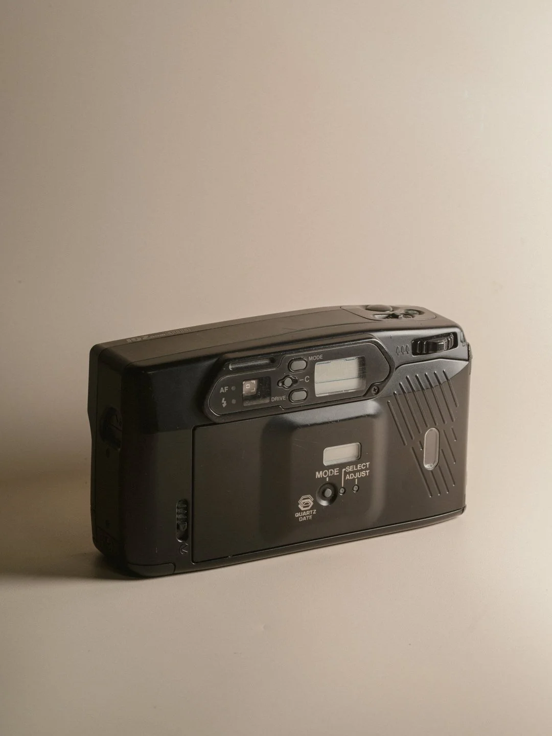 20260608_RefurbishedFilmCameras_By@LeviCalebAllan_055.jpg