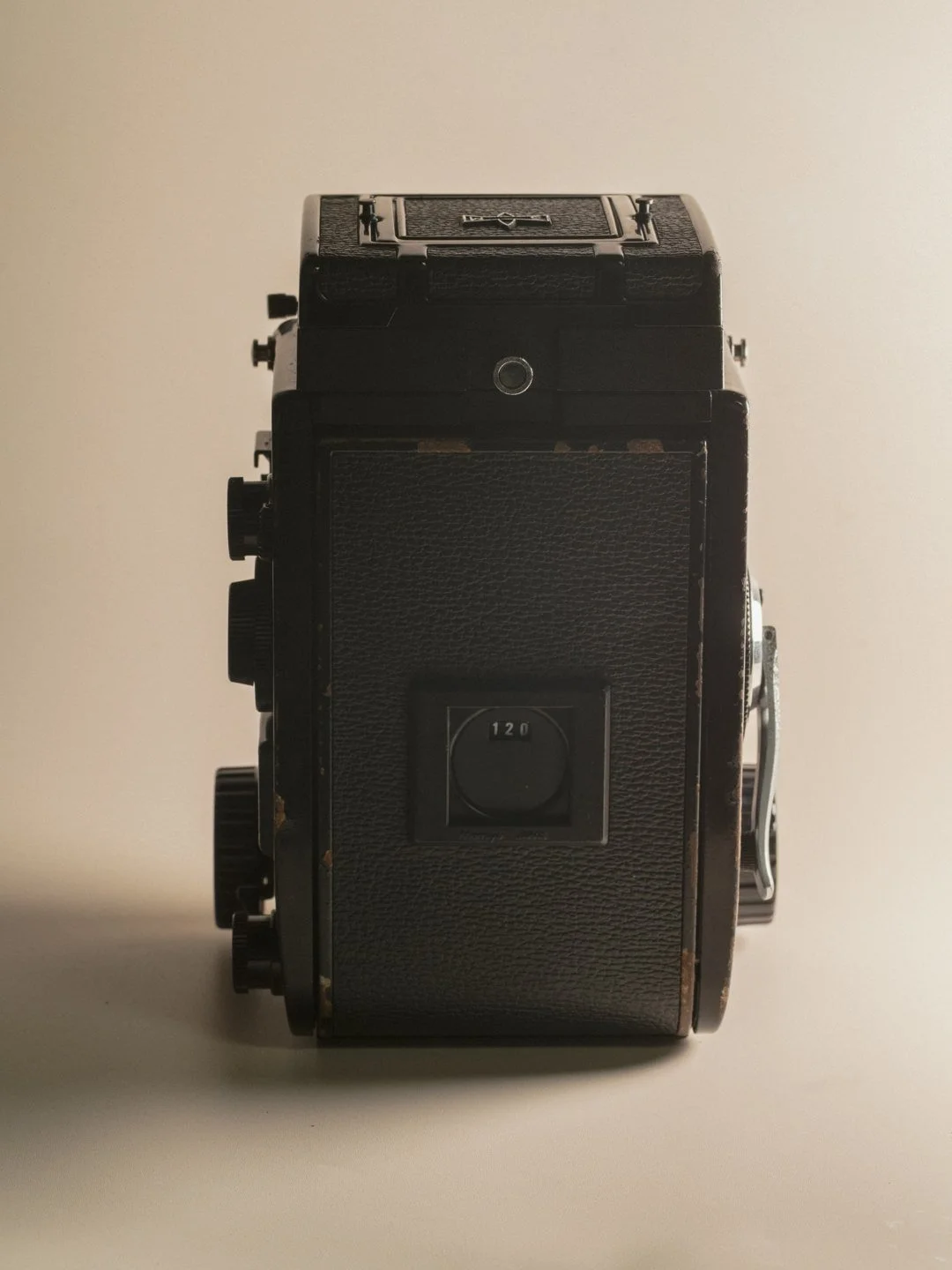 20260608_RefurbishedFilmCameras_By@LeviCalebAllan_096.jpg