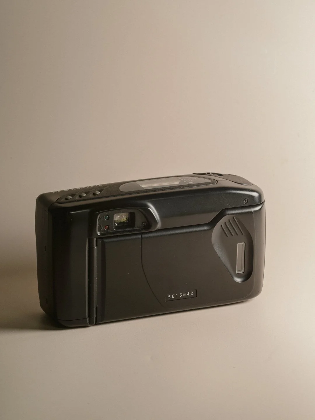 20260608_RefurbishedFilmCameras_By@LeviCalebAllan_057.jpg