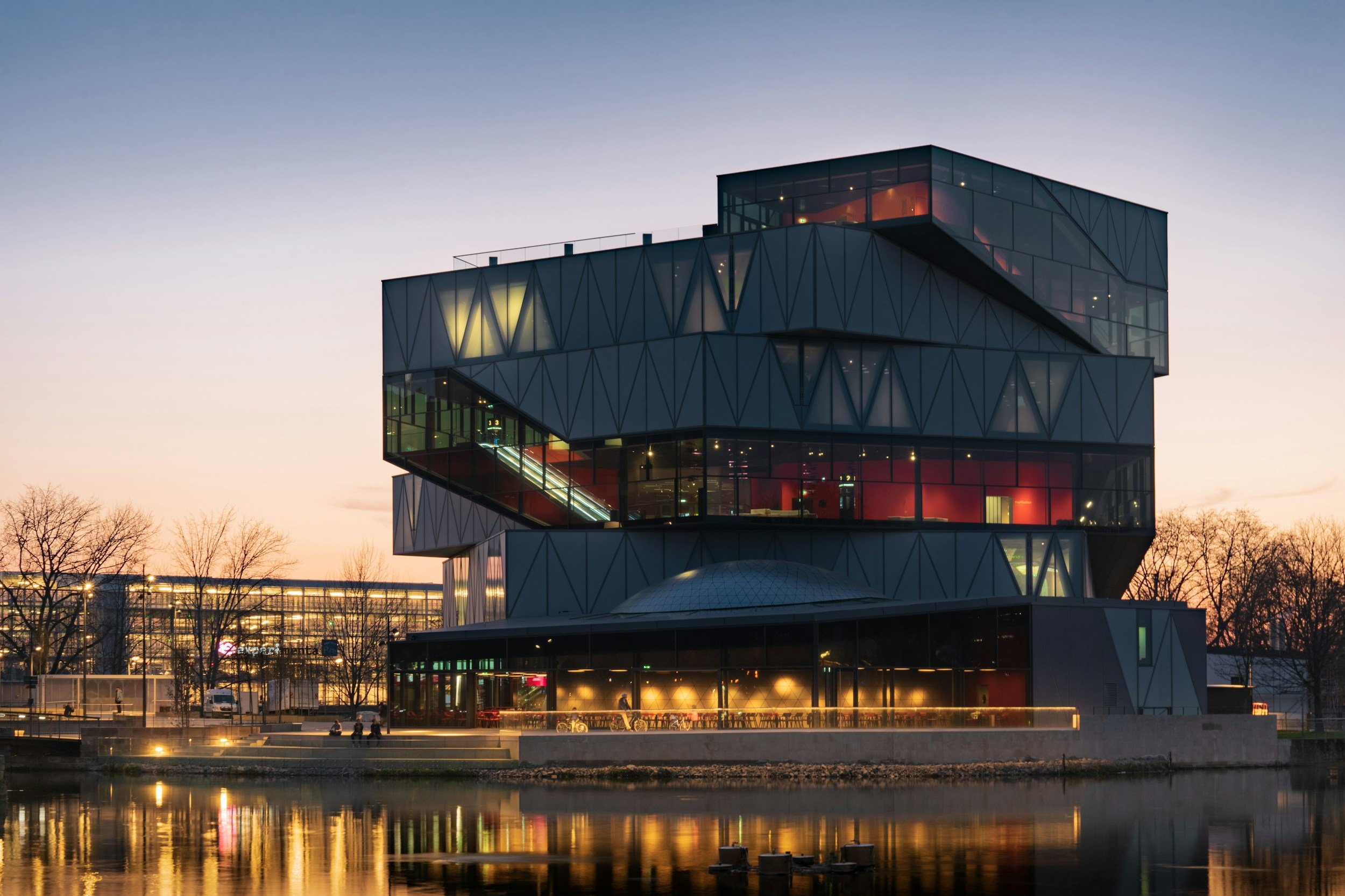 Symposium ML4QT | Machine Learning to Advance Quantum Technologies