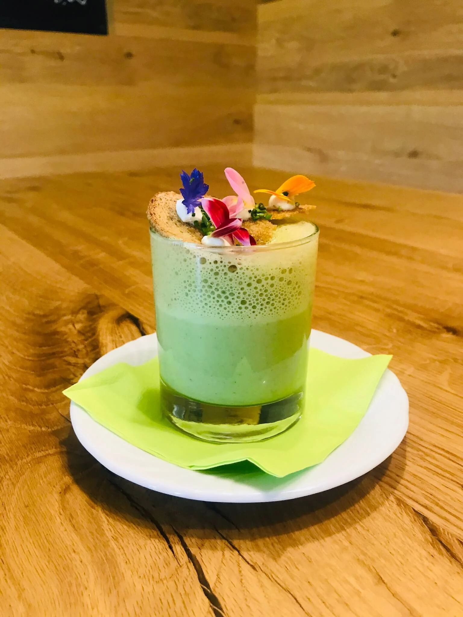 Kräuterschaumsüppchen