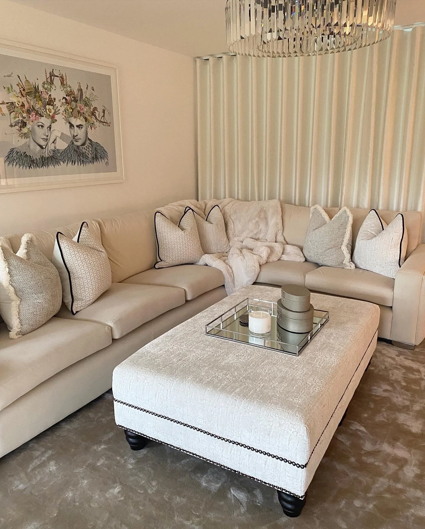 The Moondust Sofa Set CCco