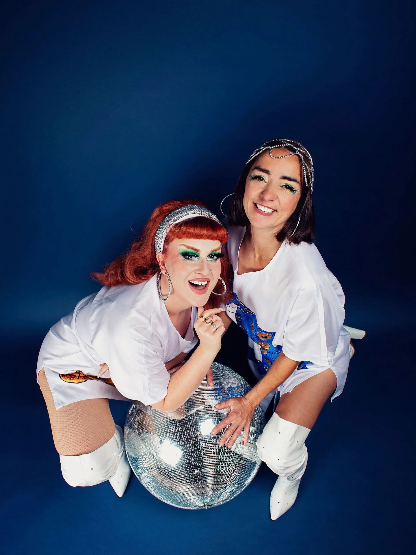 Family Portrait 👩&zwj;👩&zwj;👧 

📸: @karlagowlett