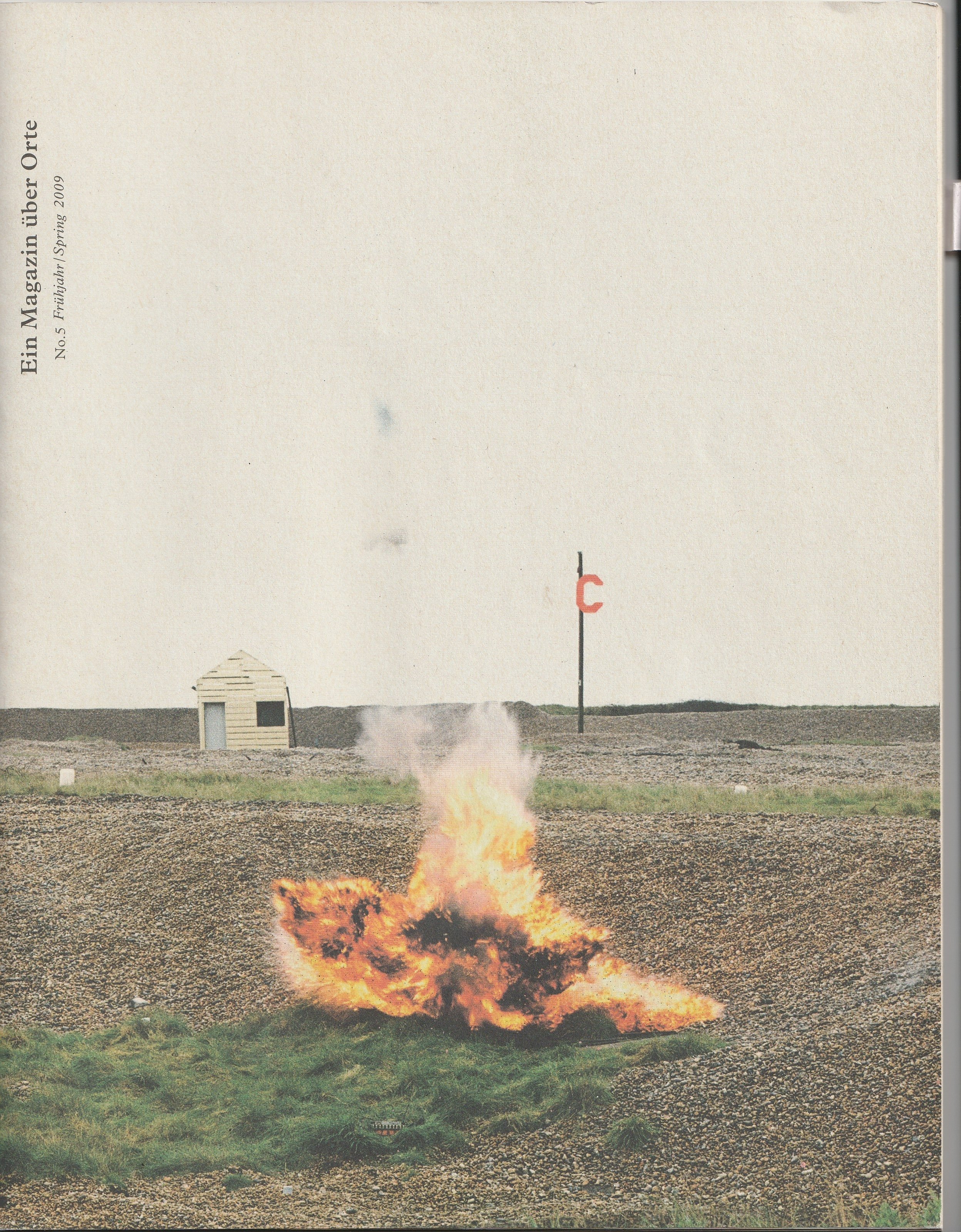 2009 <Ein Magazin Über Orte>, No. 5 issue “Crime Scene”