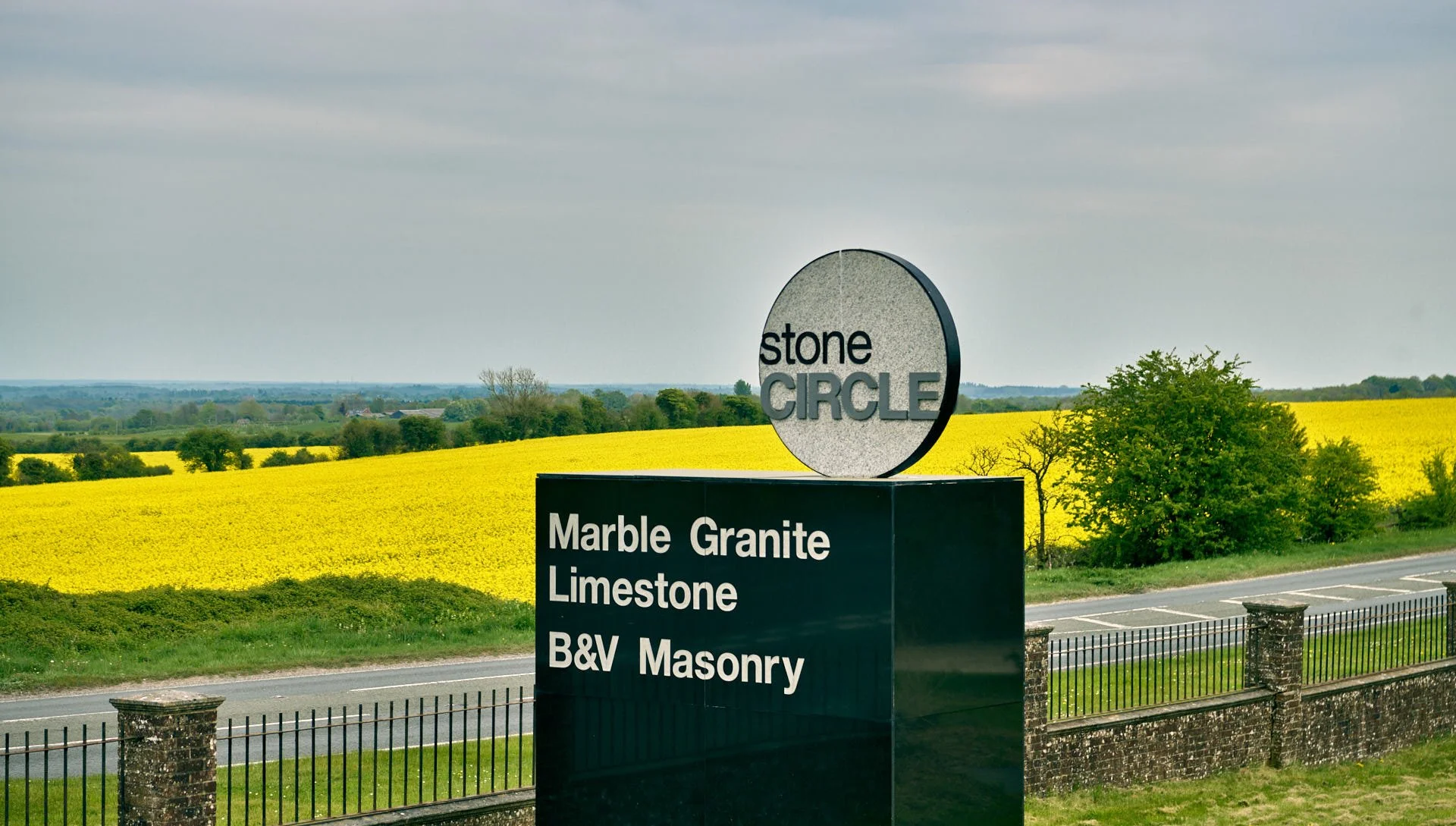 stoneCIRCLE factory in Basingstoke - photo Marco Joe Fazio Studio