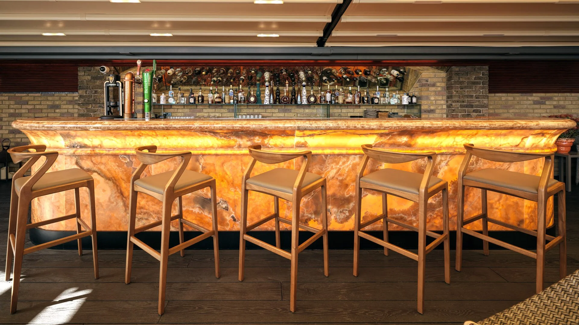 Chocolate Onyx bar by stoneCIRCLE at The Chesterfield Mayfair - photo Marco Joe Fazio Creatives