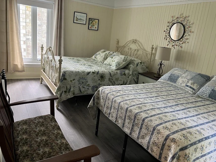 chambre l'ombre du clocher.jpg