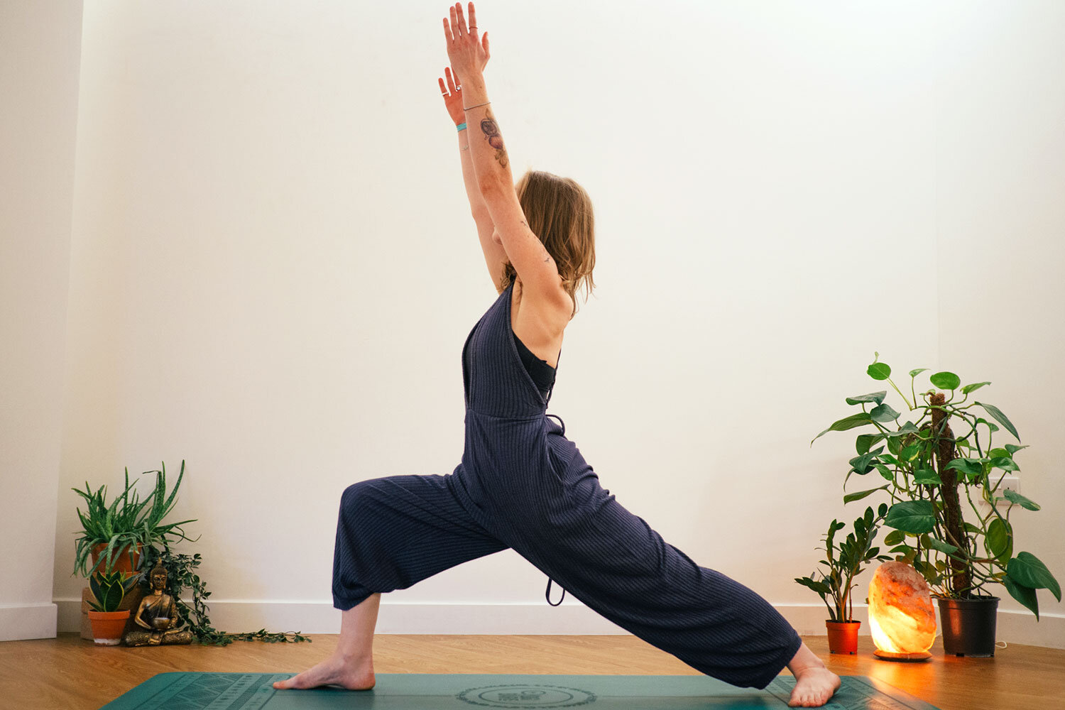 How To Do Warrior I Pose (Virabhadrasana I) — Jacqui Noël Yoga
