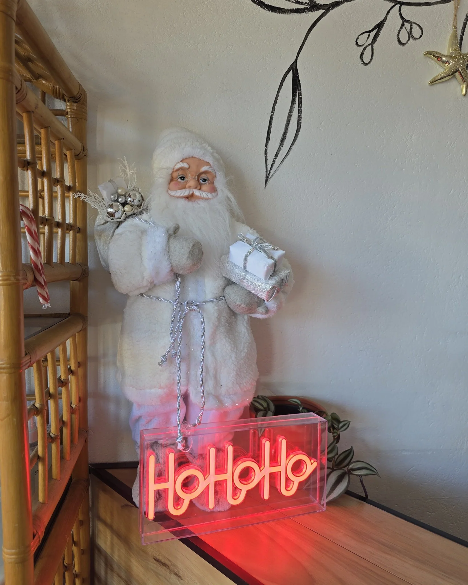 🎄✨ We&rsquo;re Taking a Christmas Break! ✨🎄

After a huge, beautiful, crazy-busy year in the salon, it&rsquo;s time for us to slow down, recharge and soak up some family time over Christmas. 💛

Our last day in salon will be: 23rd December
We&rsquo