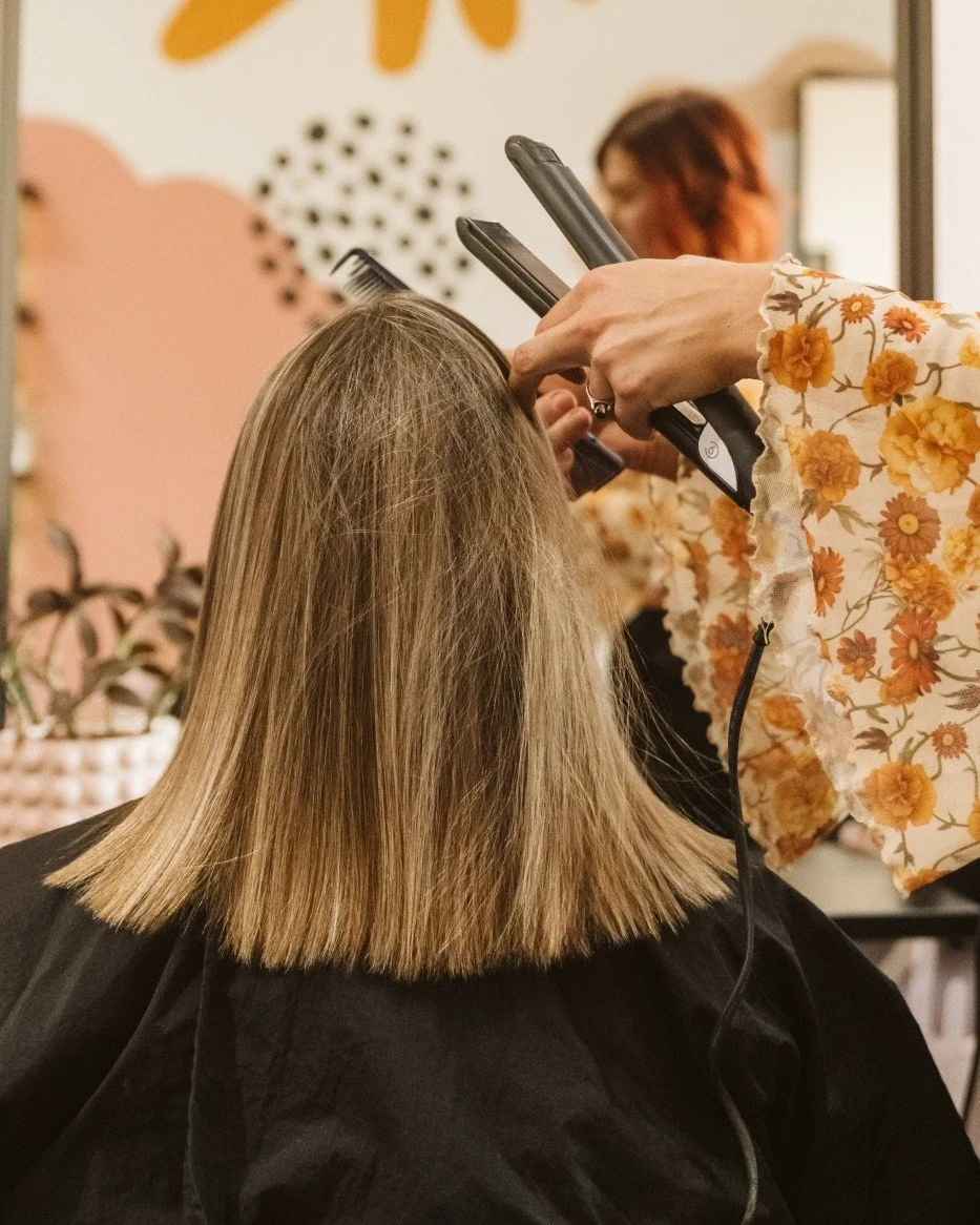 Your time to switch off, feel pampered and leave glowing ✨
Because you deserve hair that feels as good as it looks 💫
Soft, smooth and all about you 🤍#adelaidesalon #warradale #HairGoals #salon