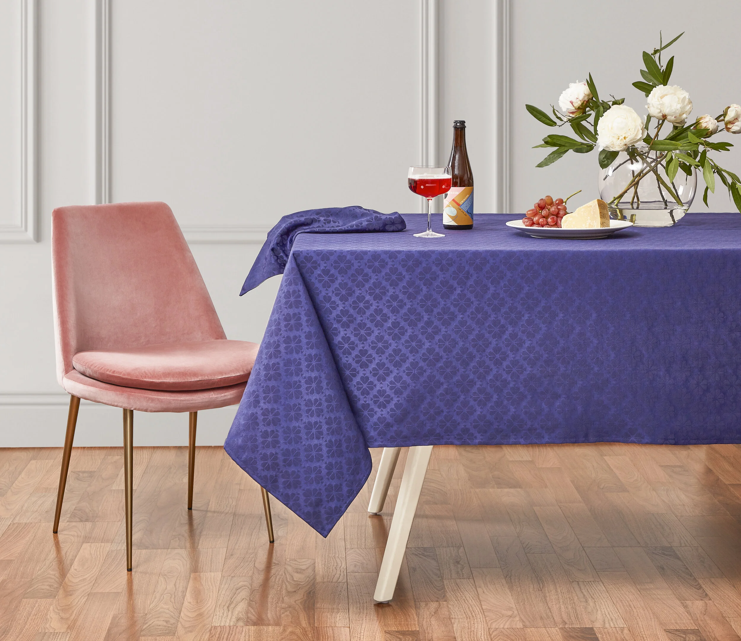KS_SPADE FLOWER_RECTANGLE TABLECLOTH_NAVY ECLIPSE_LIFESTYLE.jpg