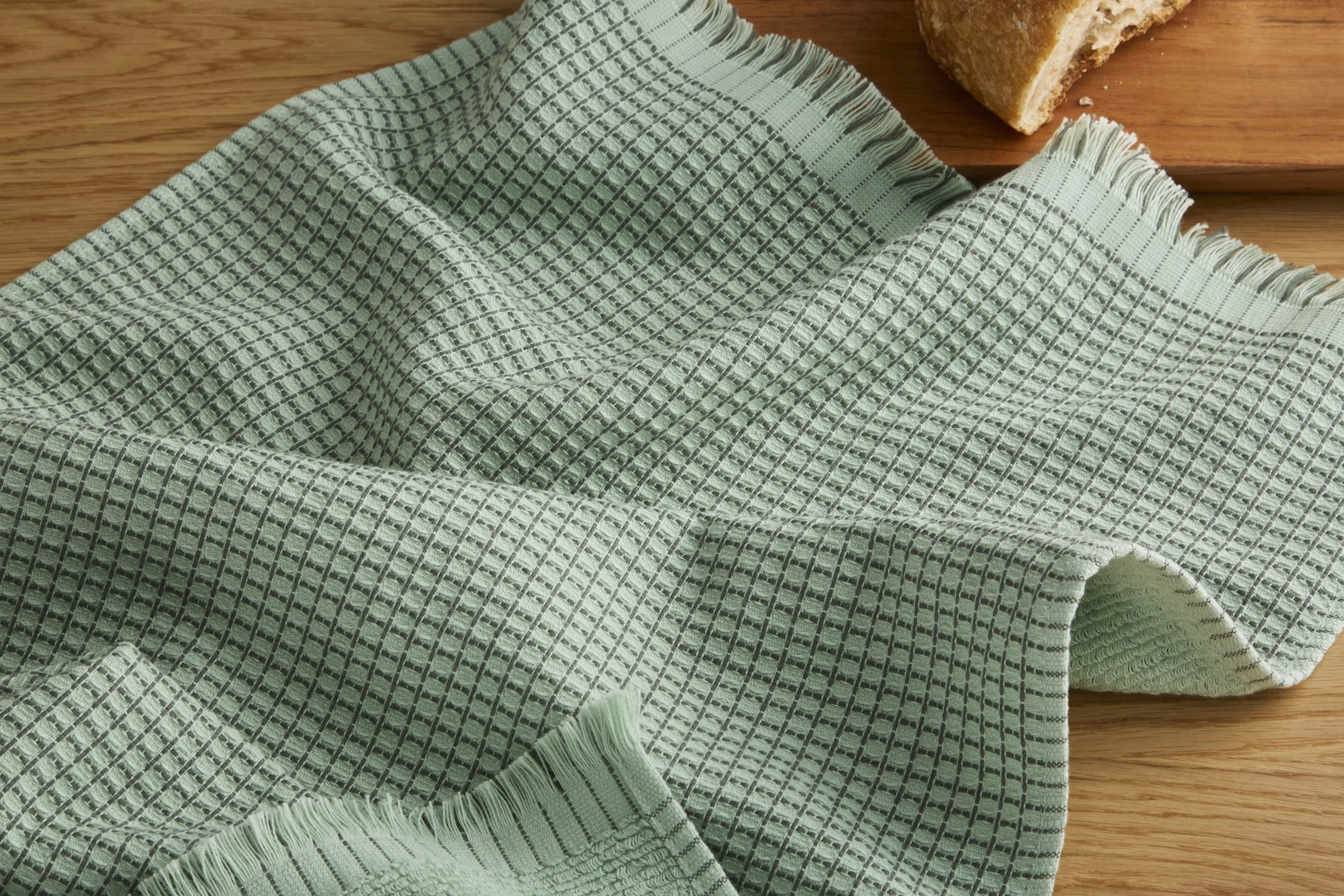 KITCHENAID_GOURMET SERIES GRIDLINES_PISTACHIO_3PK KT_PROP.jpeg