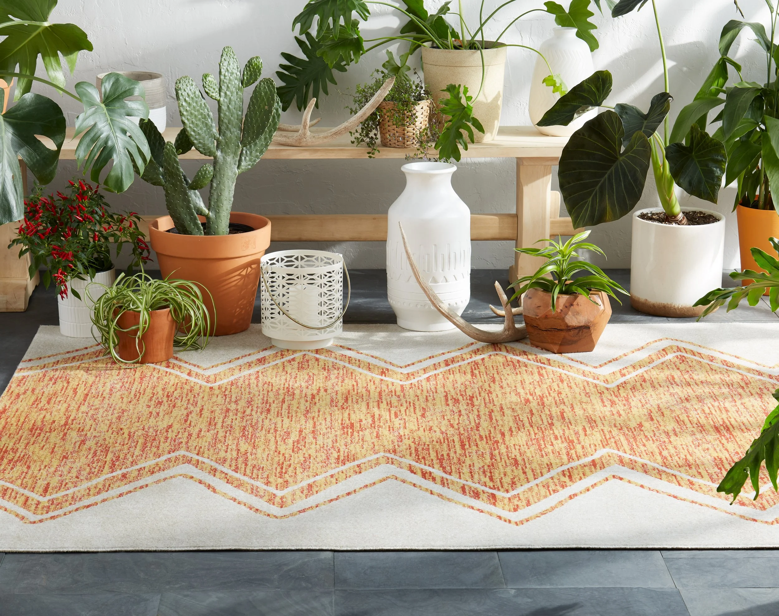 FW LOOKBOOK 2021 NICOLE MILLER OUTDOOR RUG LIFESTYLE.jpg