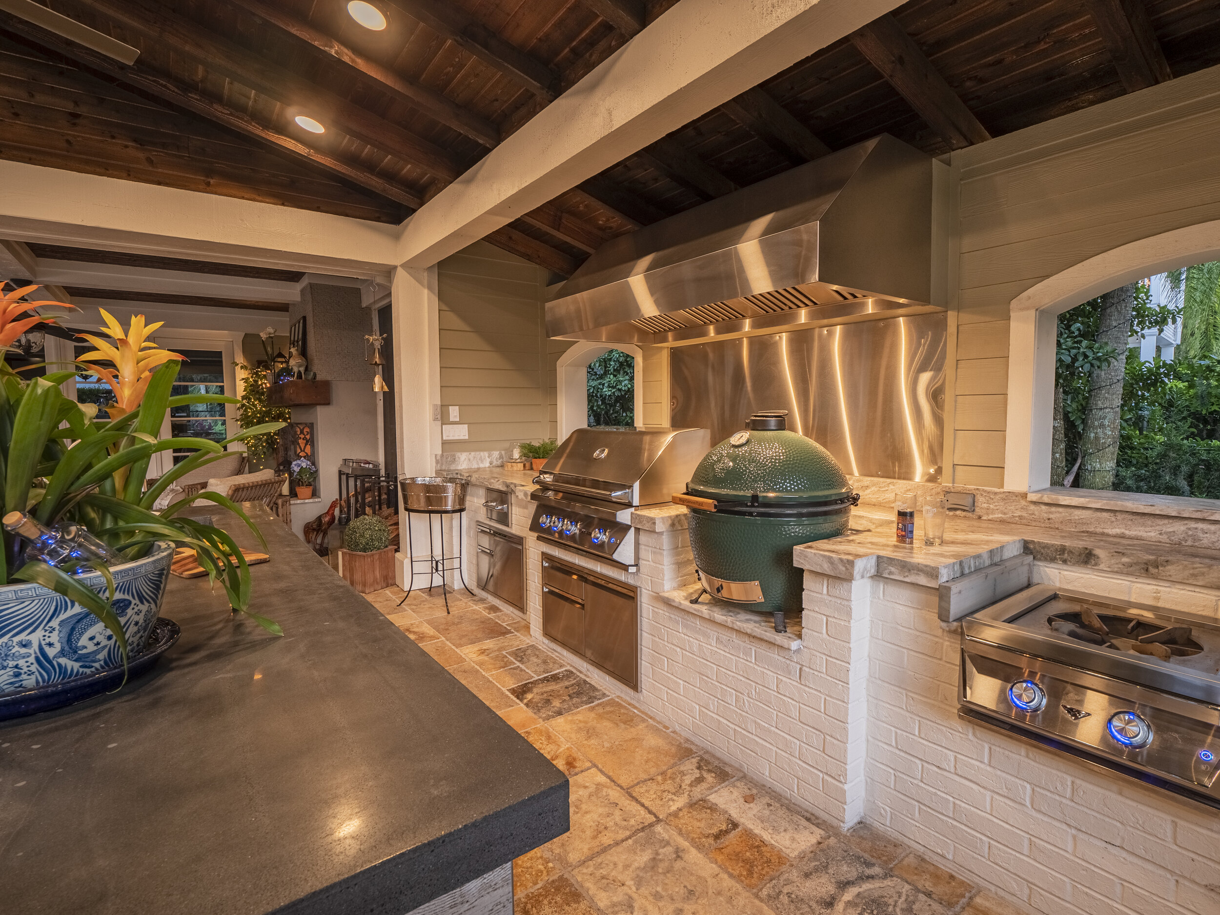Outdoor Kitchens — Pratt Guys