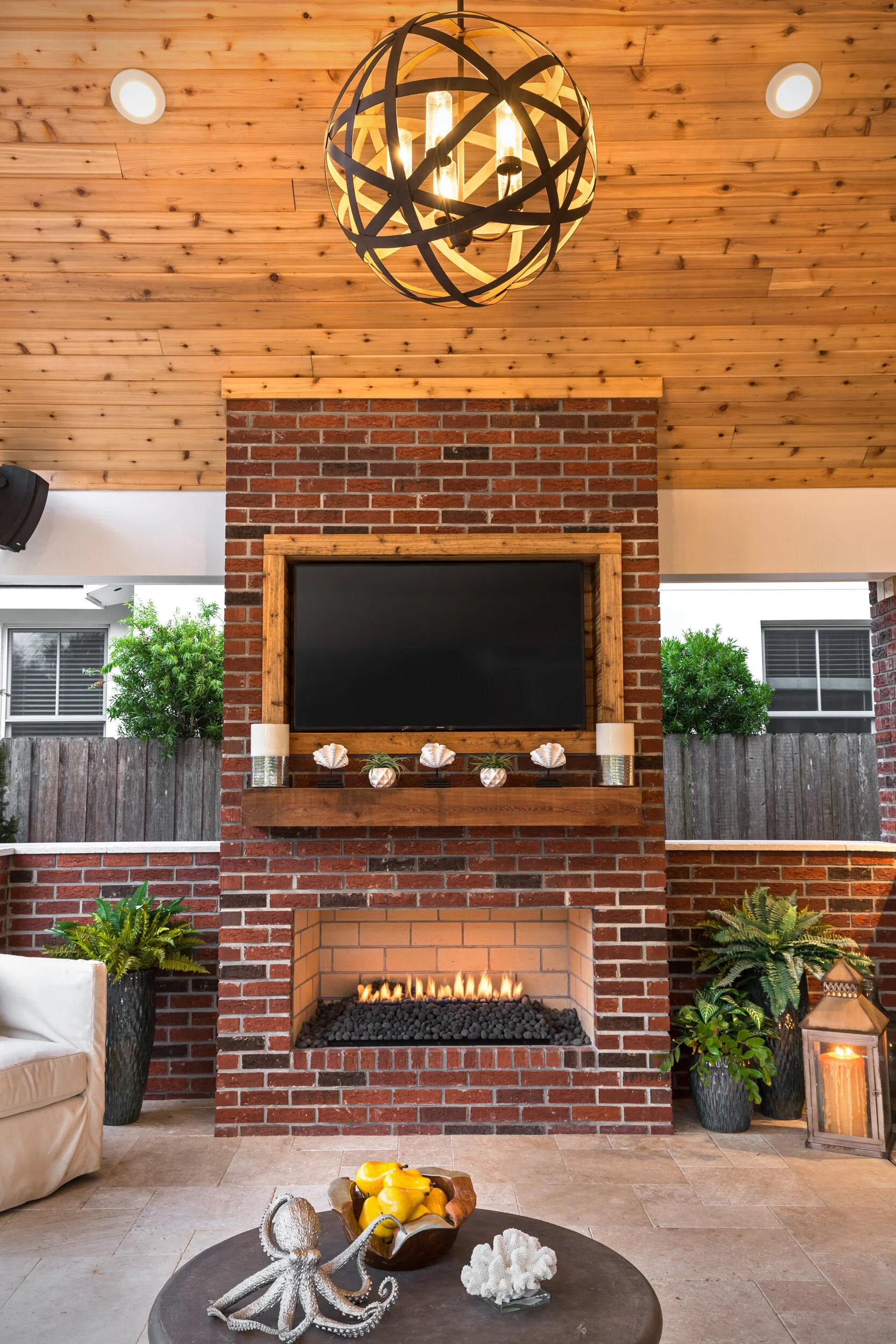 5 Must Have Outdoor Bar Features Pratt Guys